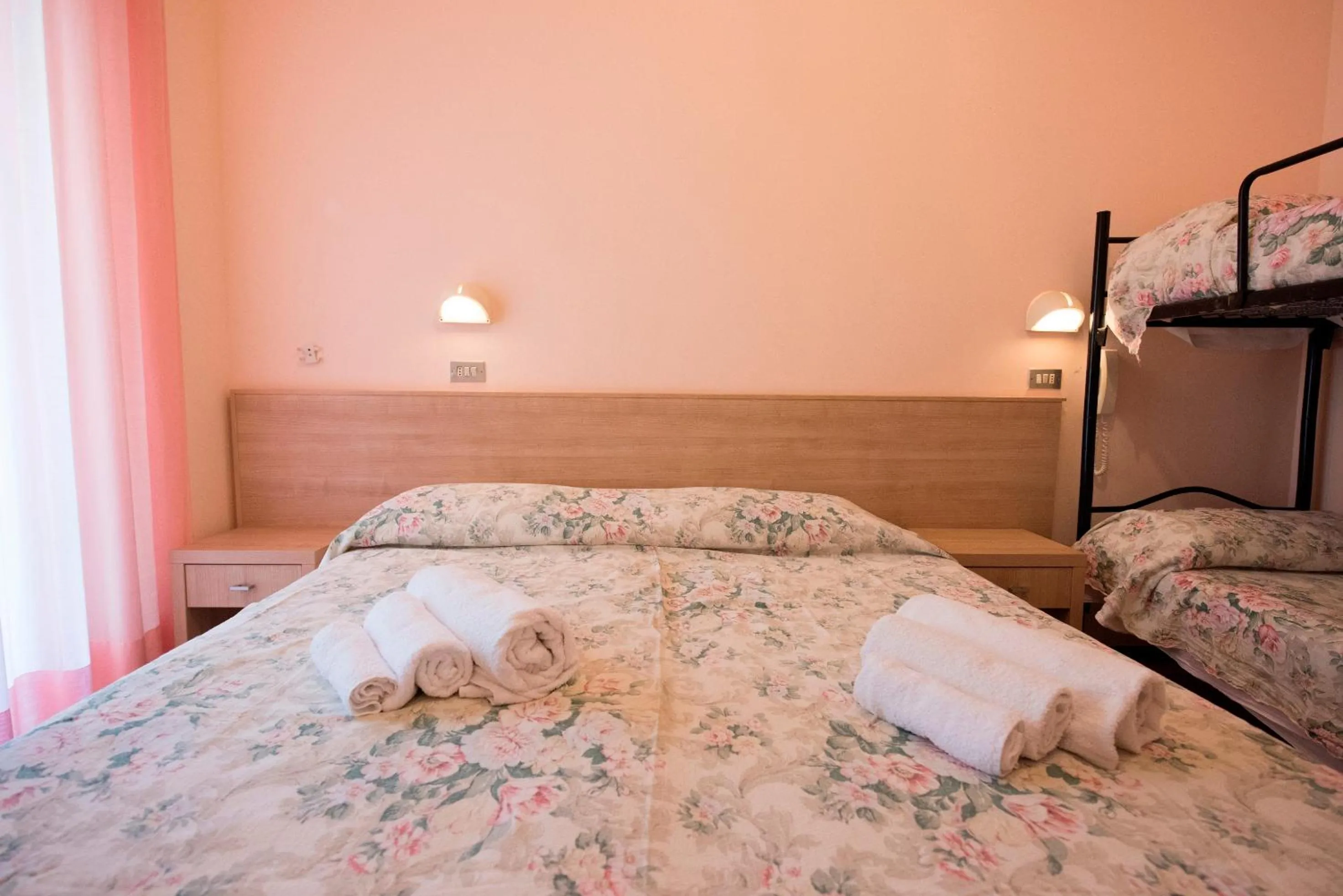 Bedroom, Bed in Hotel Settebello B&B