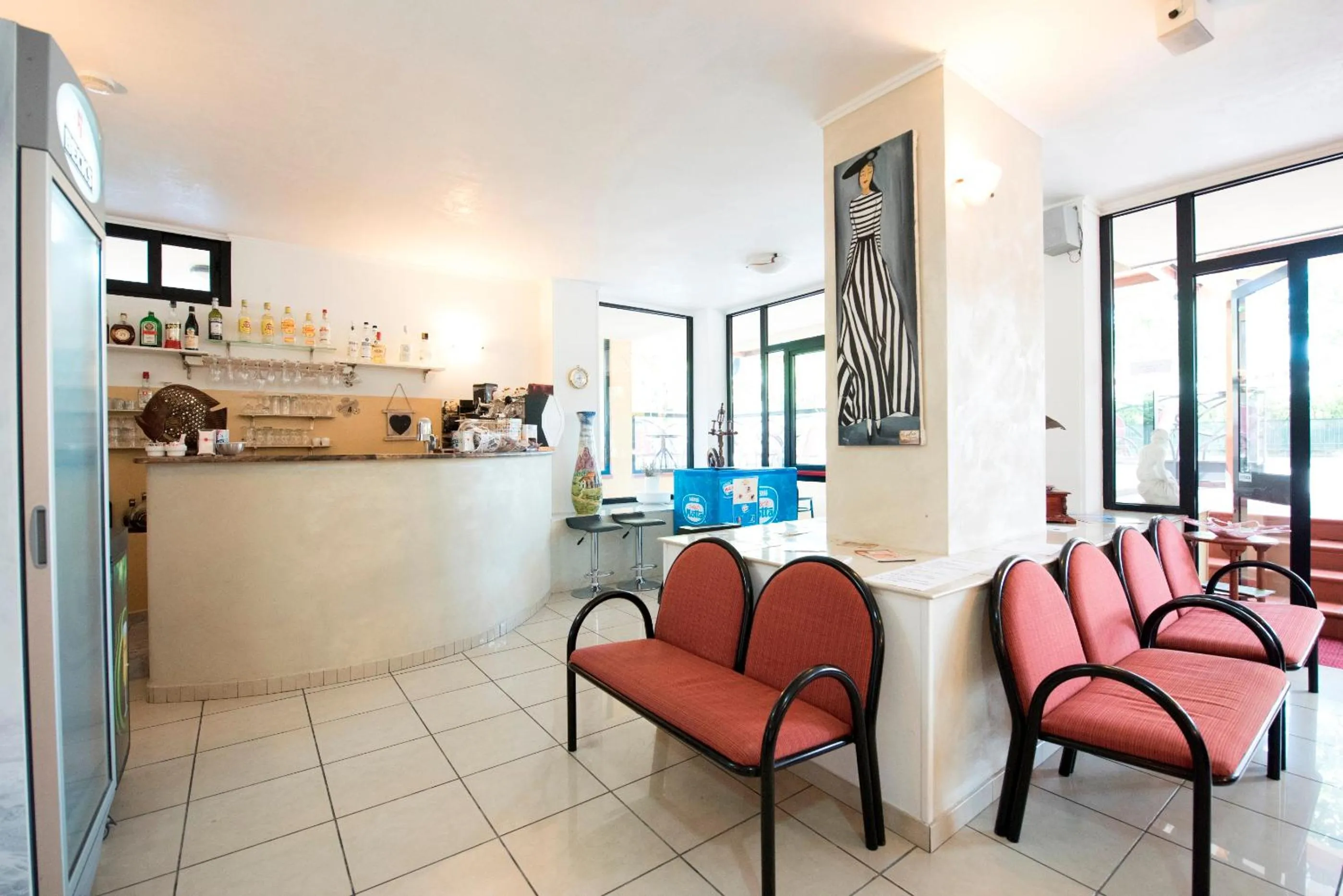 Lounge or bar in Hotel Settebello B&B