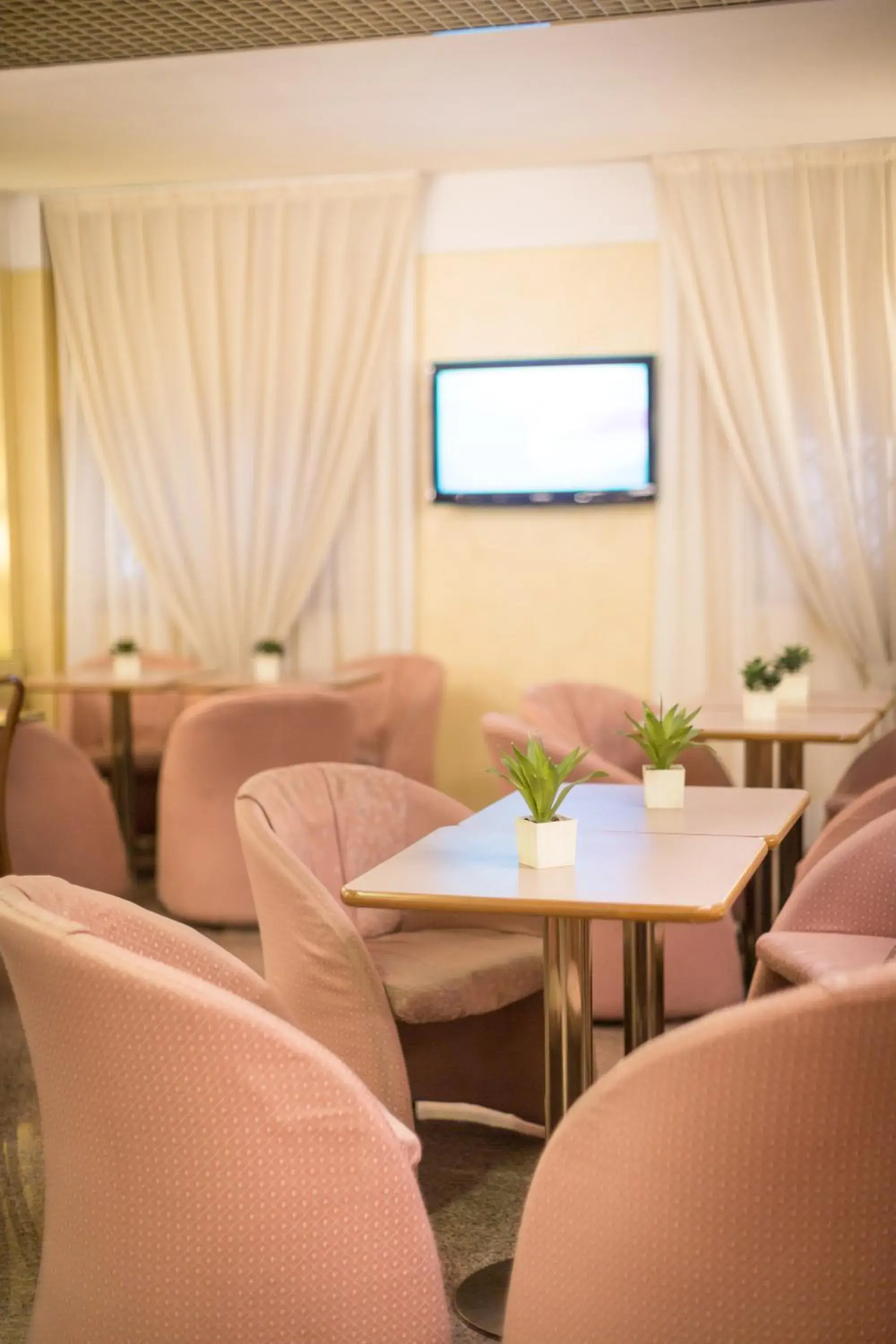 Lounge or bar in Best Western Hotel Libertà Lounge or bar in Best Western Hotel Libertà