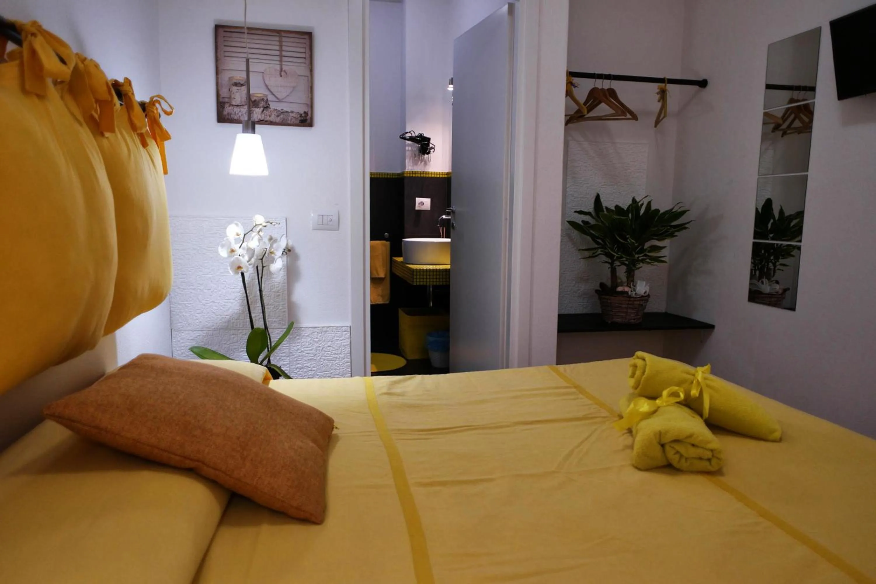 Photo of the whole room, Bed in I Colori di Mag