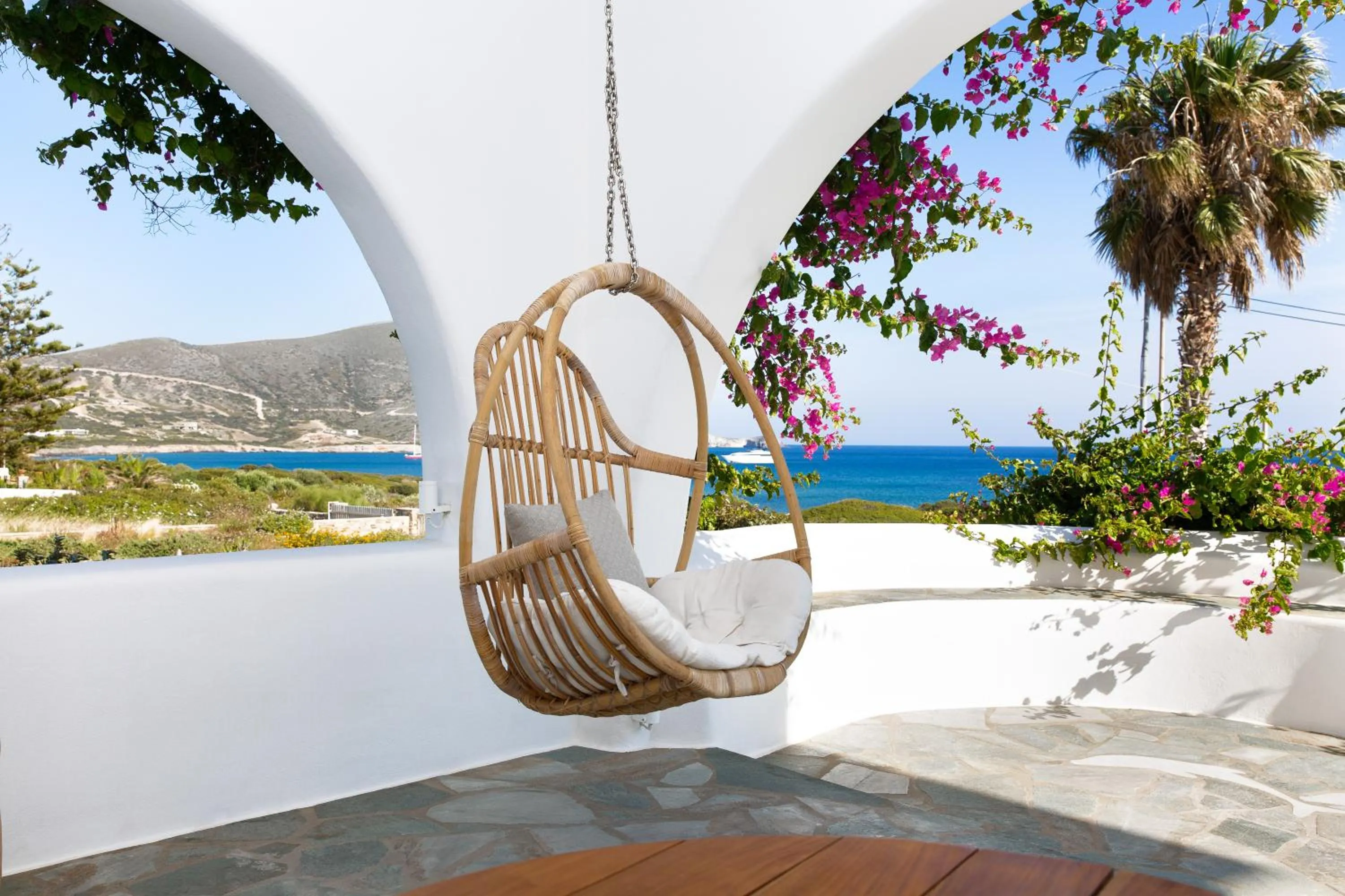 KAMEO, Antiparos