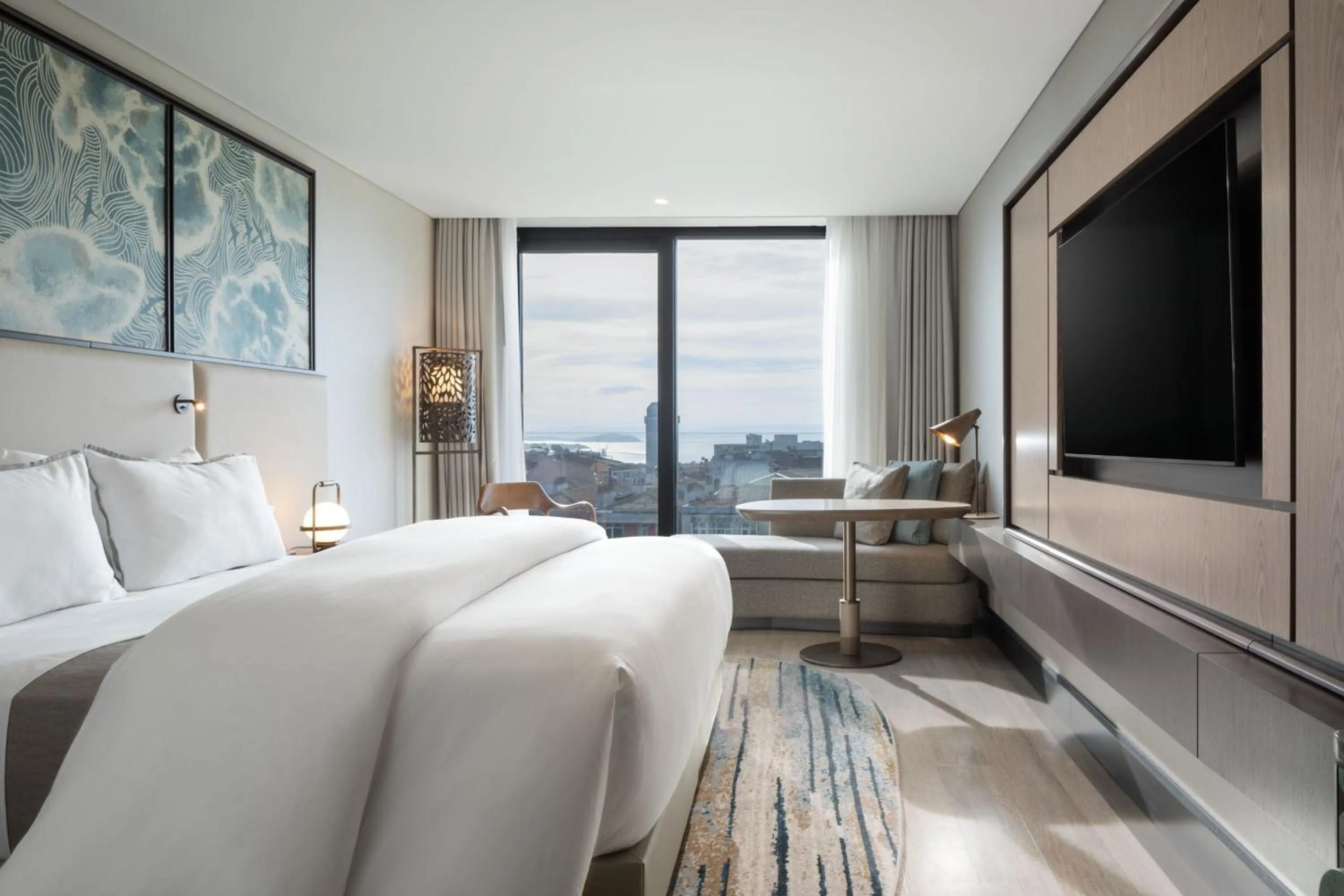 Photo of the whole room, Bed in The Westin Istanbul Nisantasi