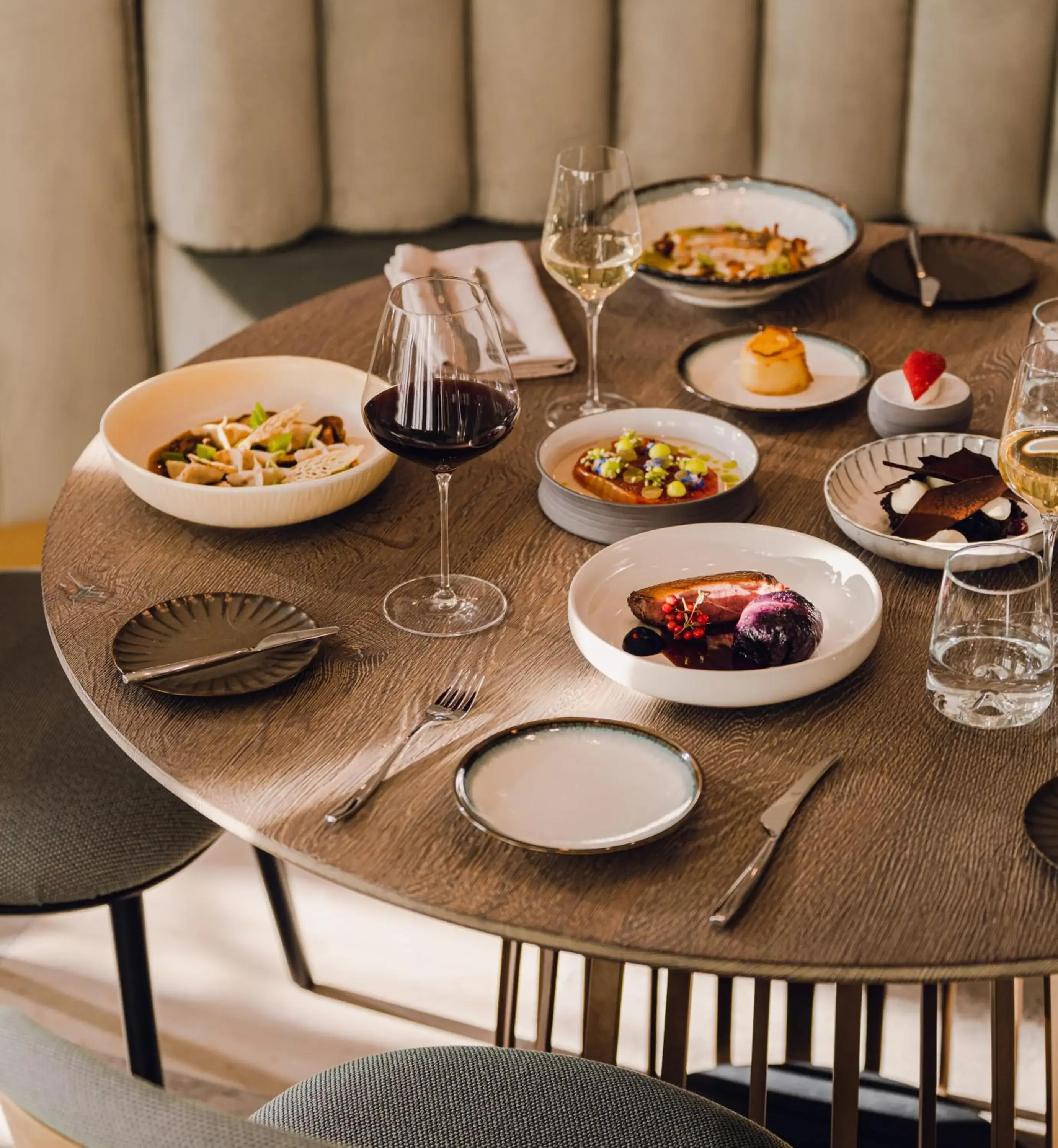 Restaurant/places to eat in Hotel Verte, Warsaw, Autograph Collection Restaurant/places to eat in Hotel Verte, Warsaw, Autograph Collection