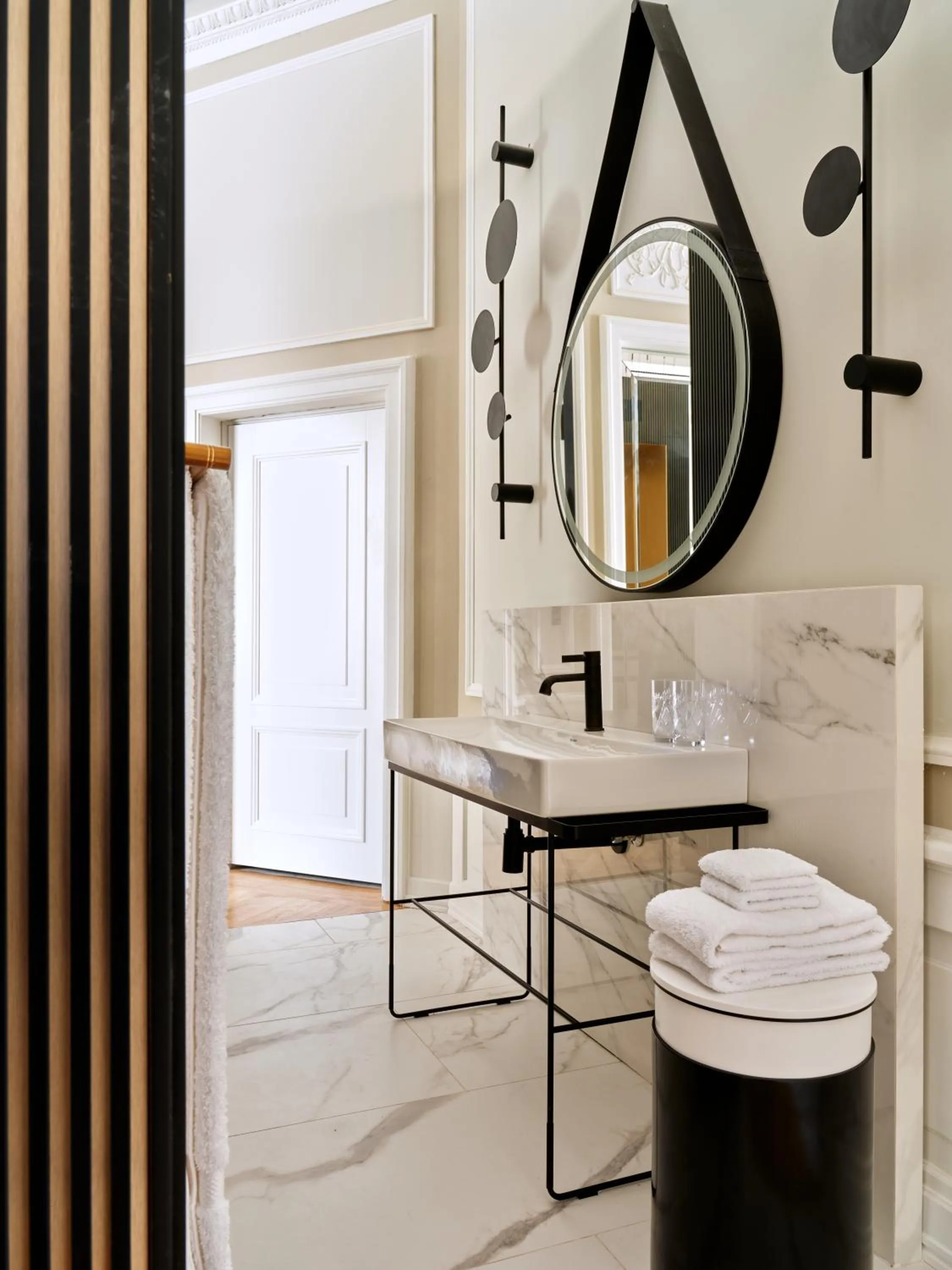 Bathroom in Hotel Verte, Warsaw, Autograph Collection
