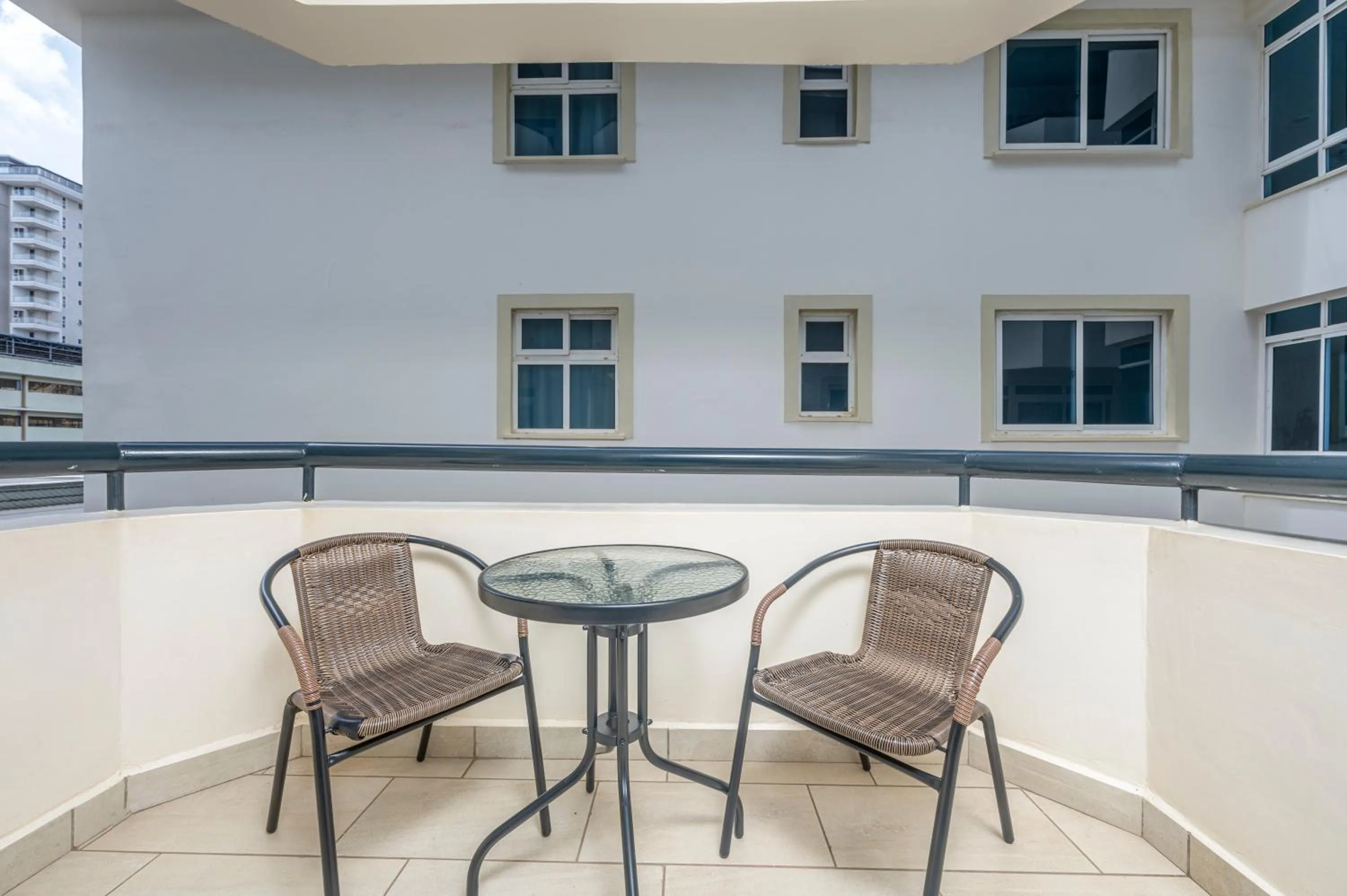 Balcony/Terrace in Roma Court Serviced Apartments
