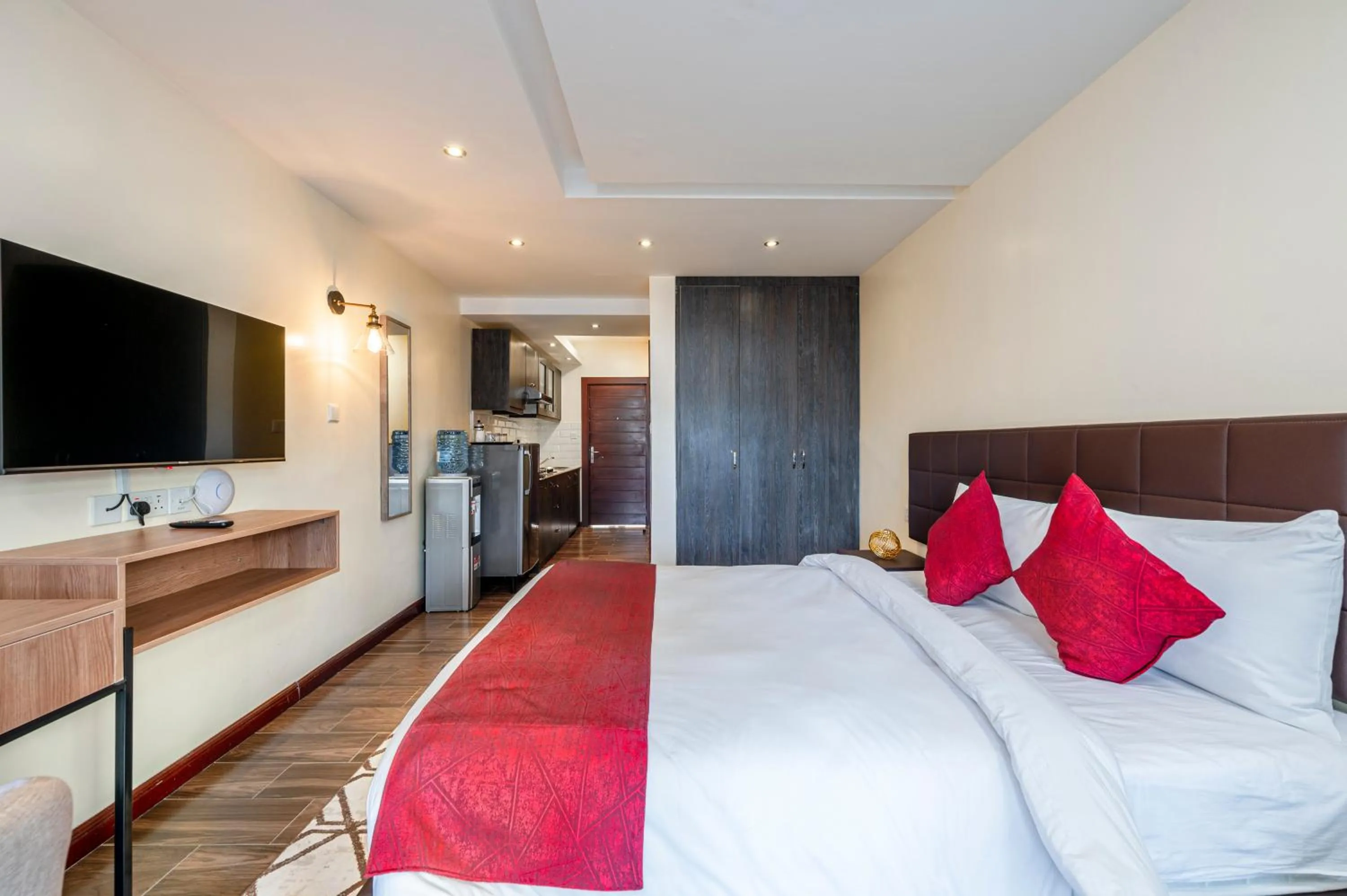 Bed in Roma Court Serviced Apartments