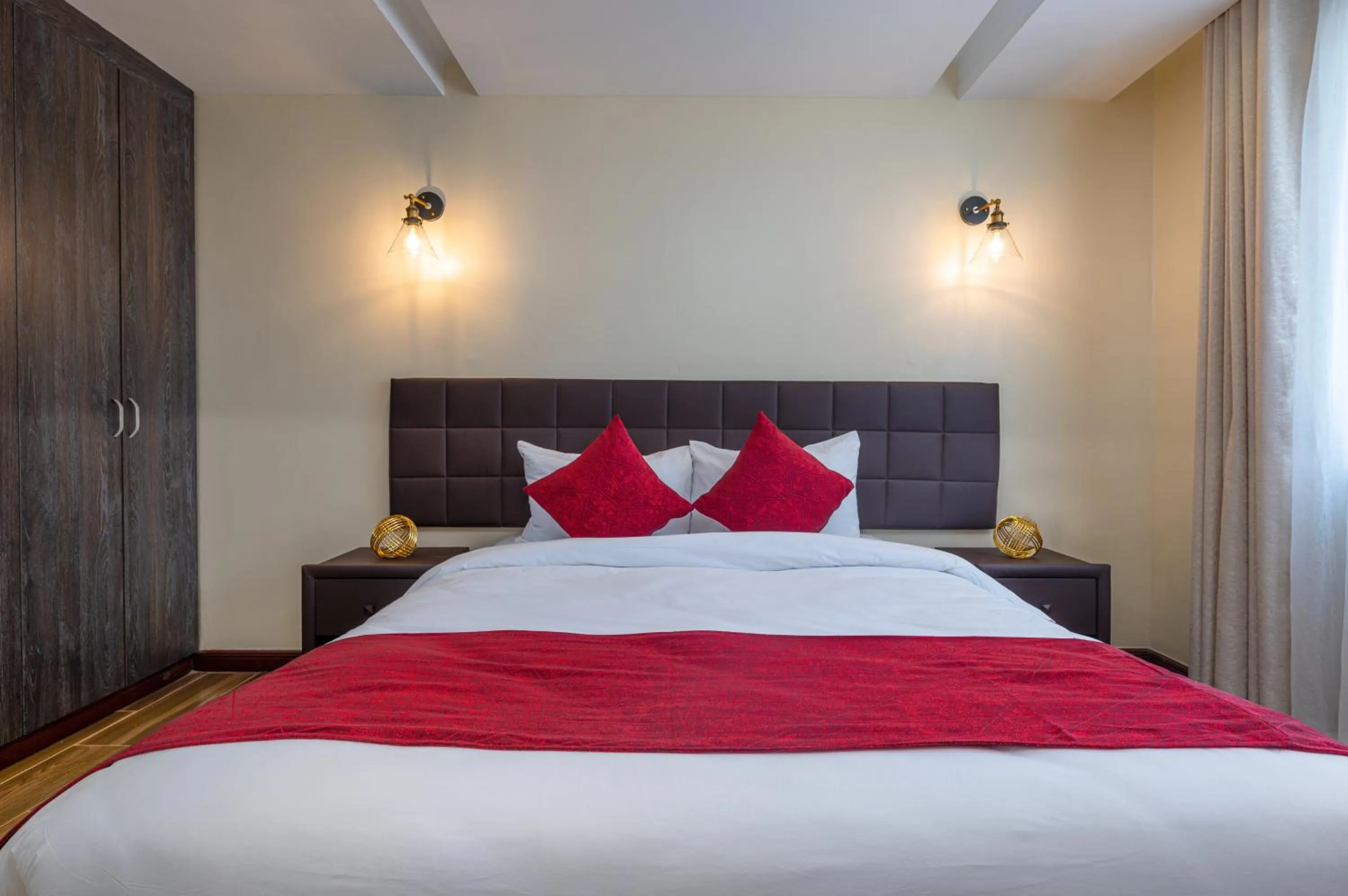 Bed in Roma Court Serviced Apartments