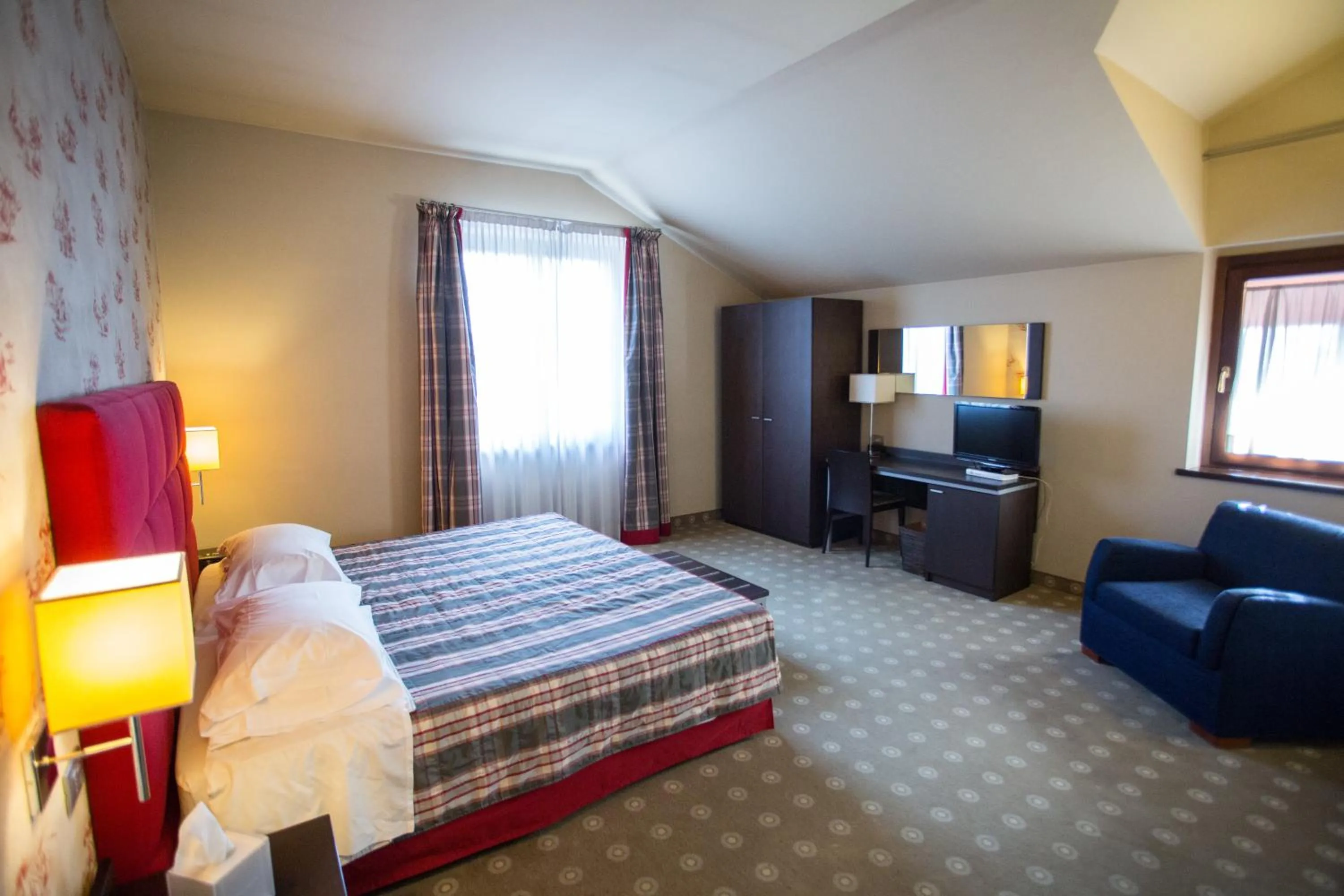 Photo of the whole room, Bed in Hotel Fortyfive