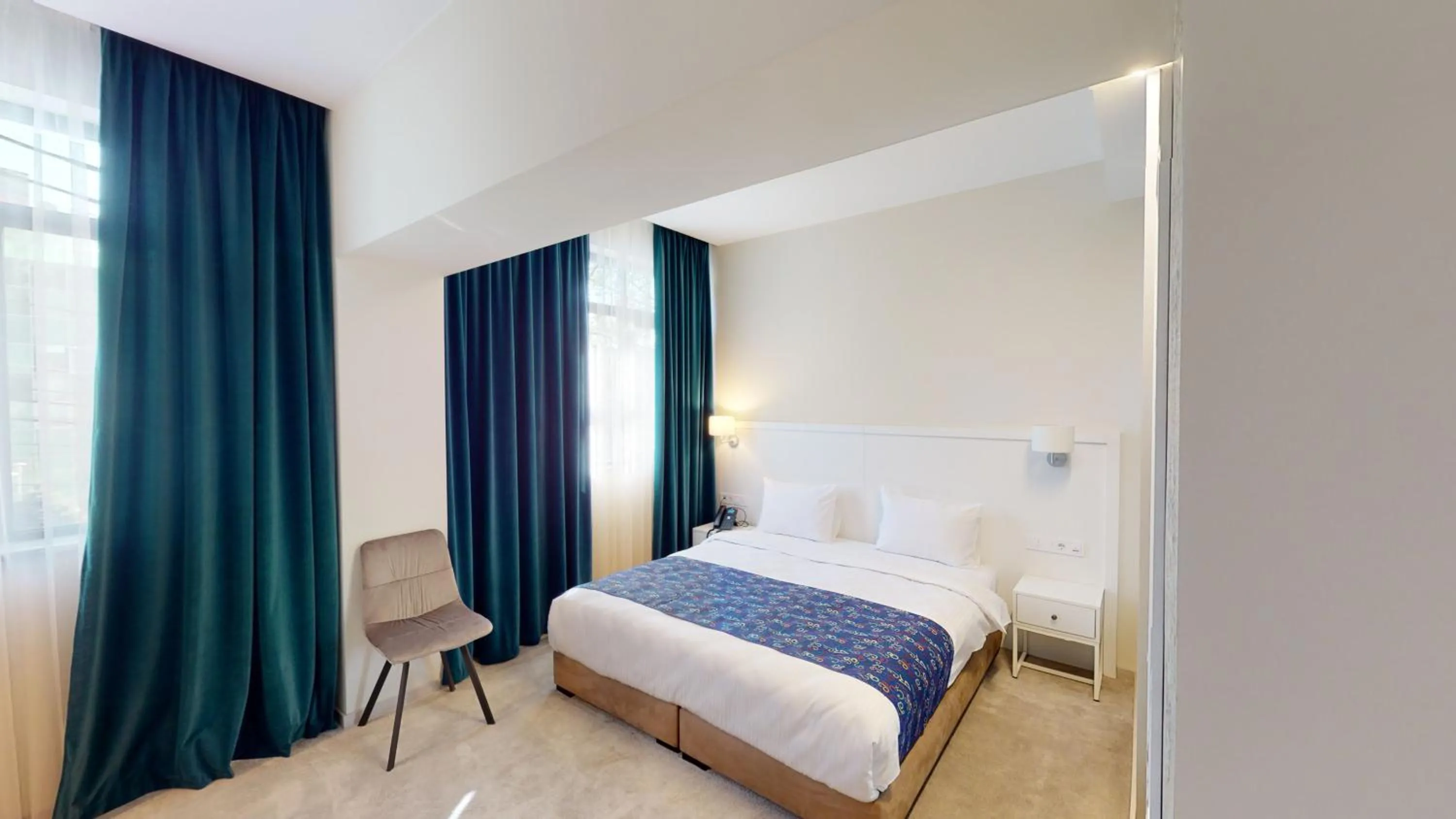 Photo of the whole room, Bed in EPIGRAPH Design Hotel