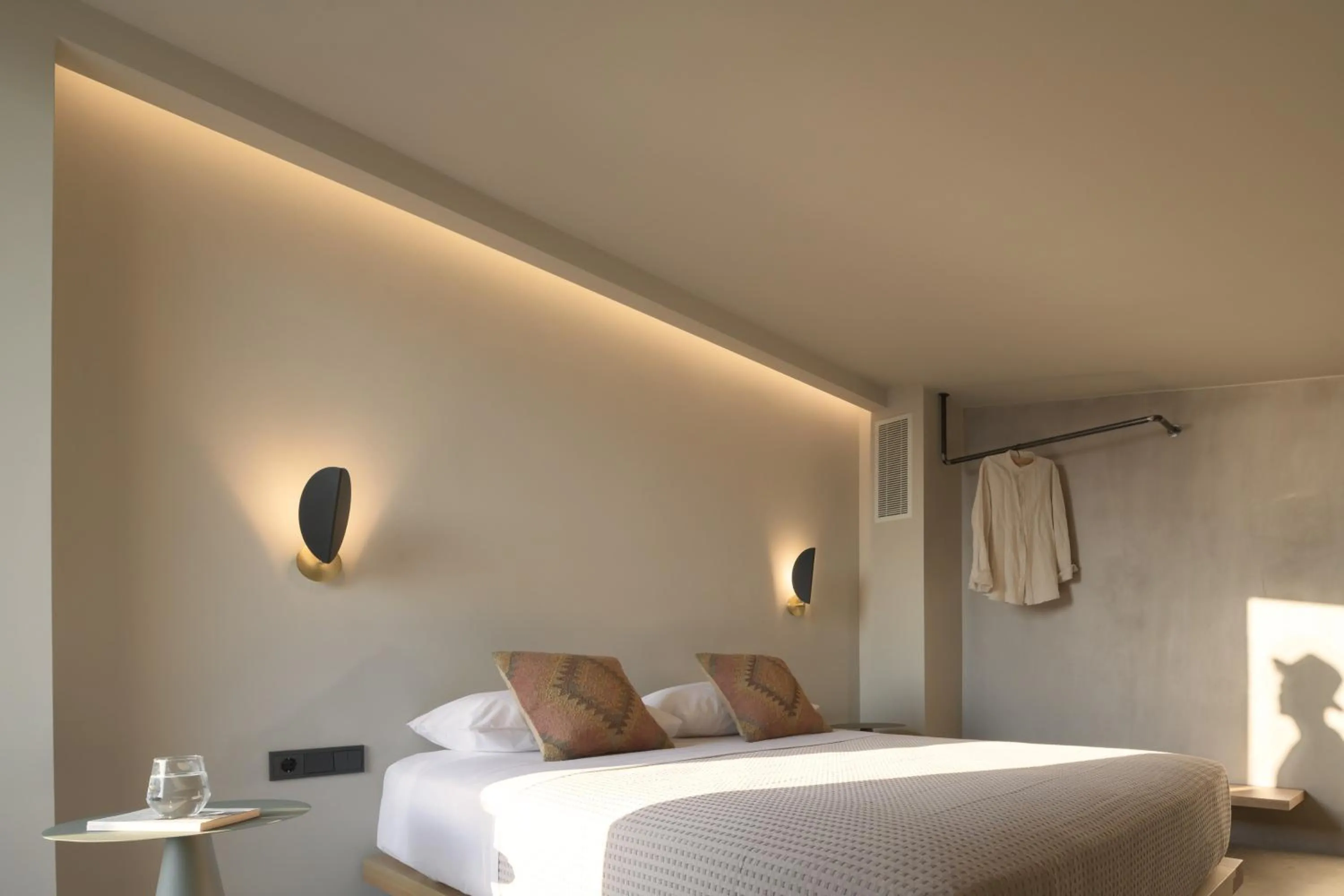 Bed in NERĒA Boutique Hotel