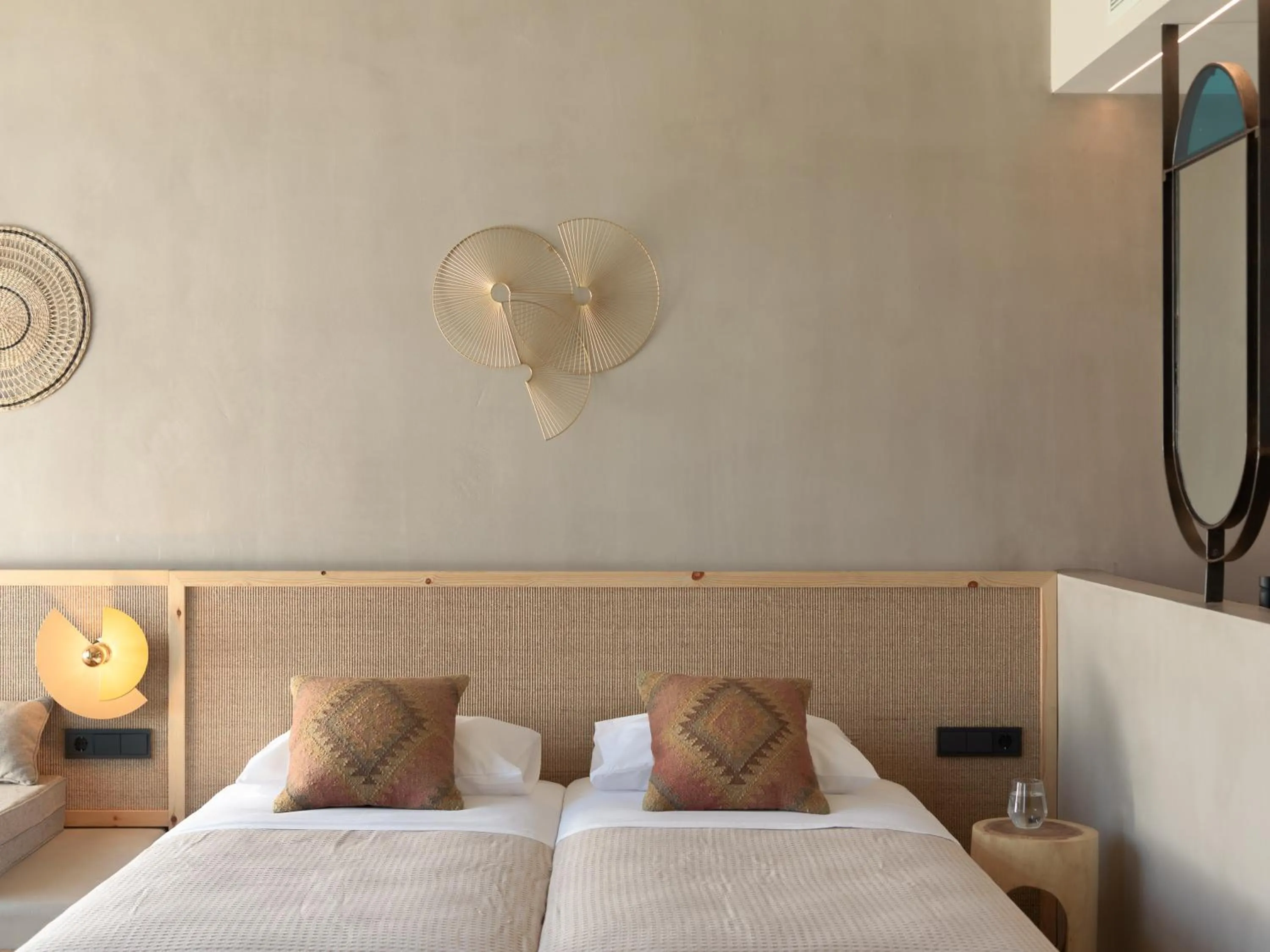 Bed in NERĒA Boutique Hotel