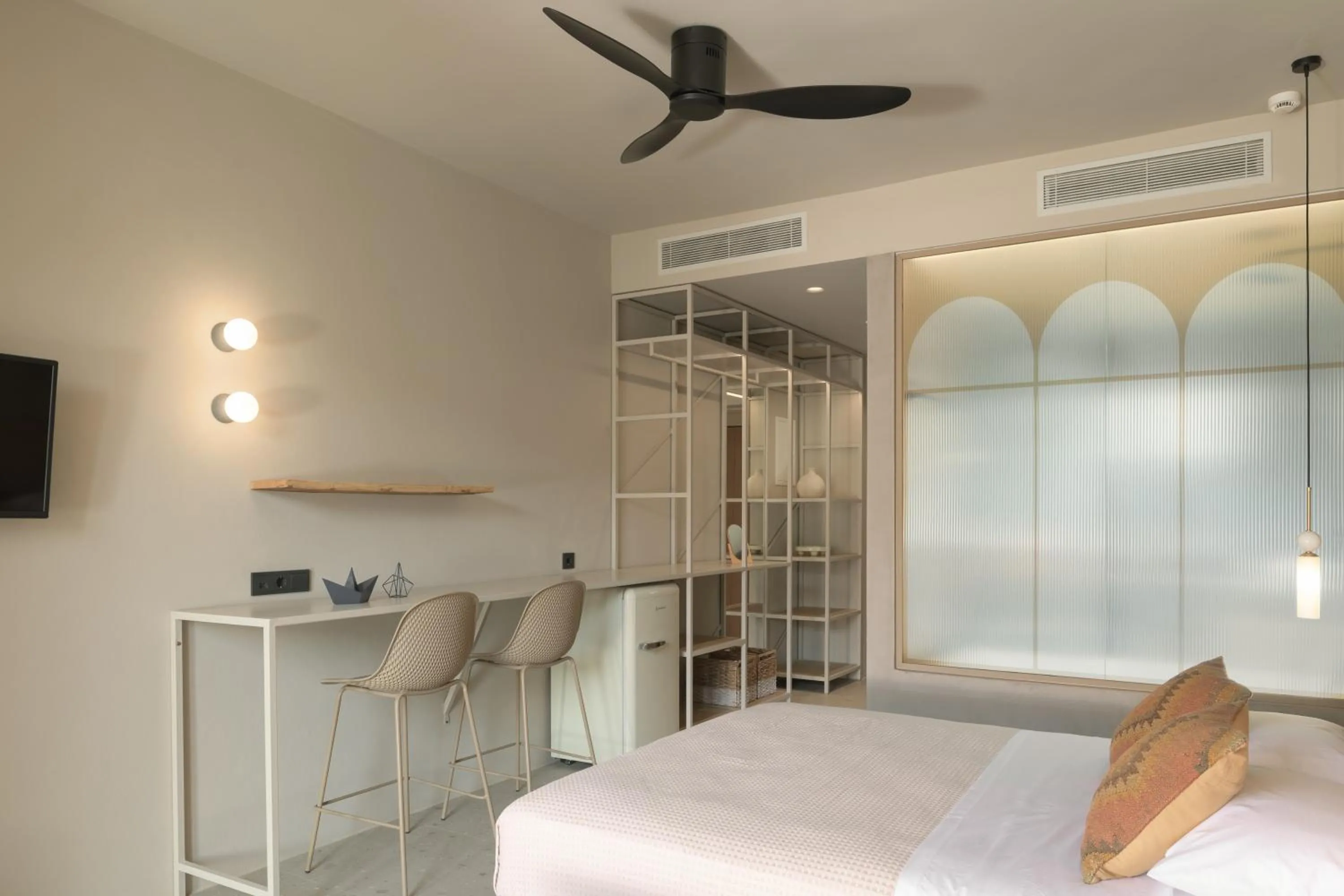 Bed in NERĒA Boutique Hotel