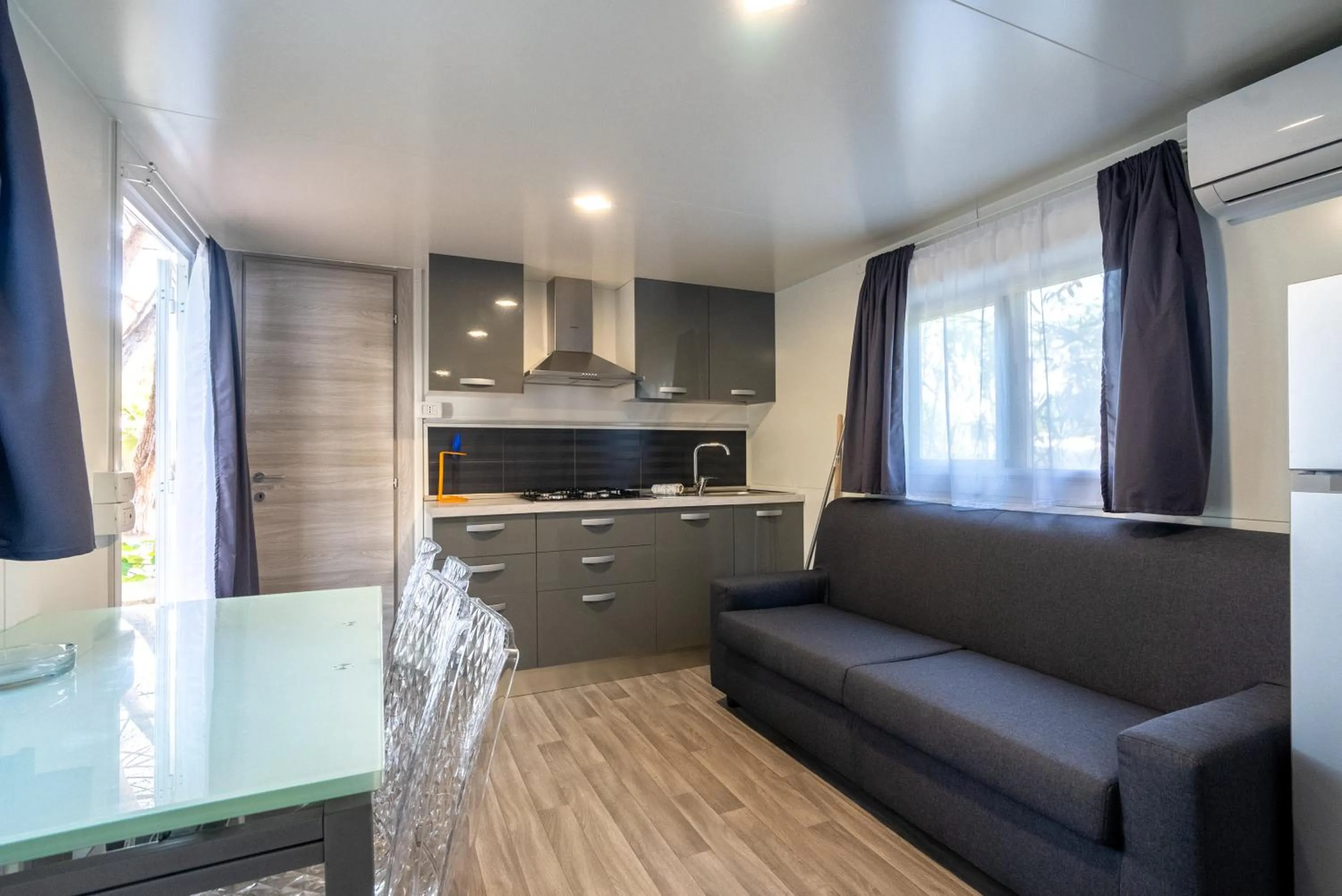 Dining area in Camping&Village Le Cernie