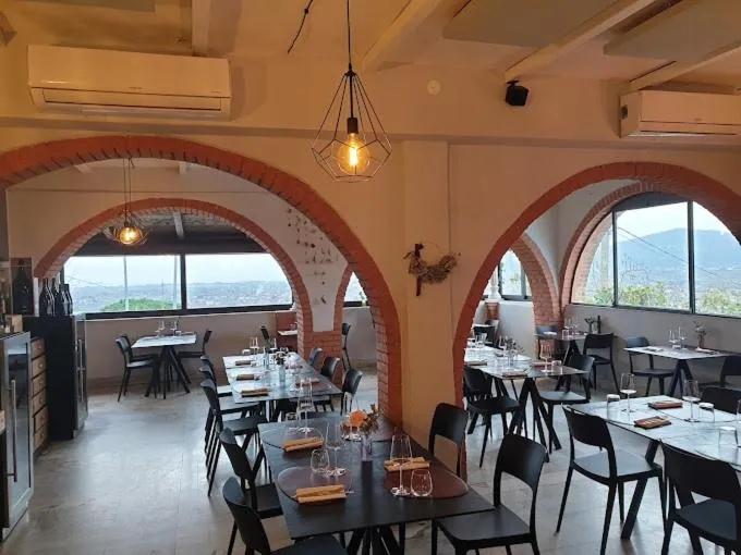 Restaurant/places to eat in Ippotur Medieval Resort