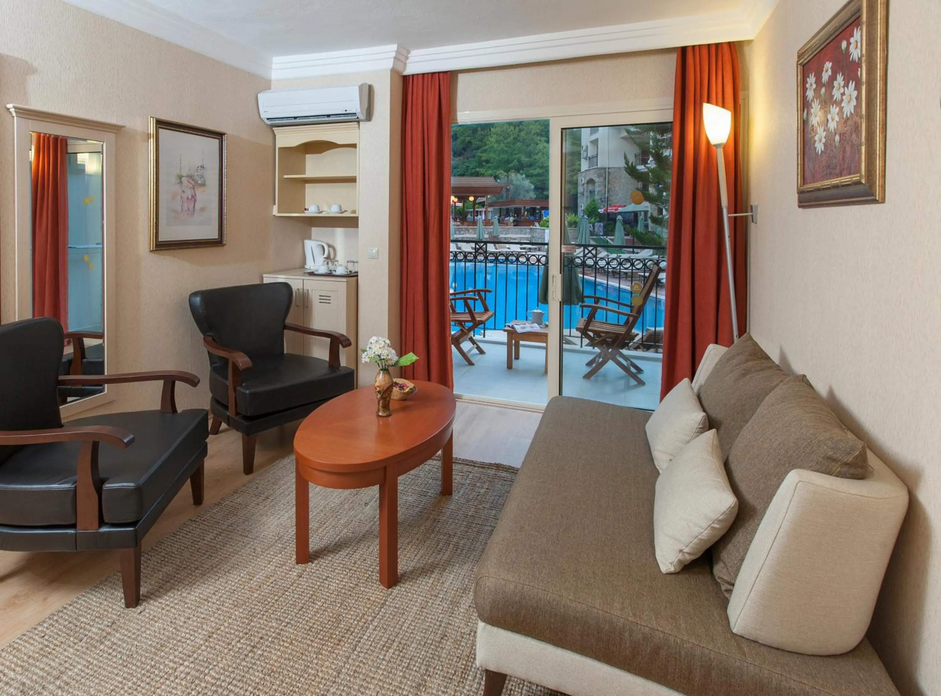 Family in Julian Forest Suites