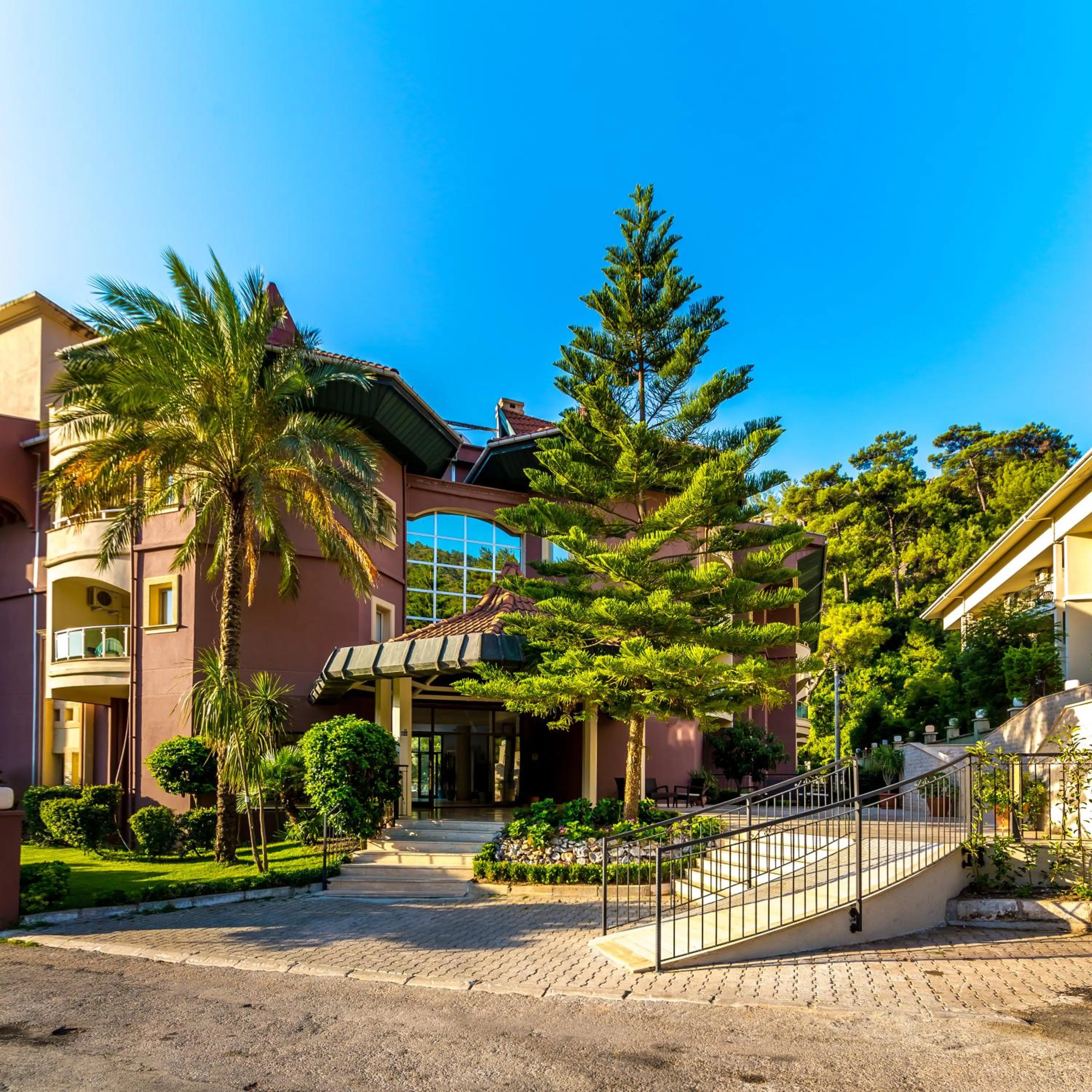 Julian Forest Suites