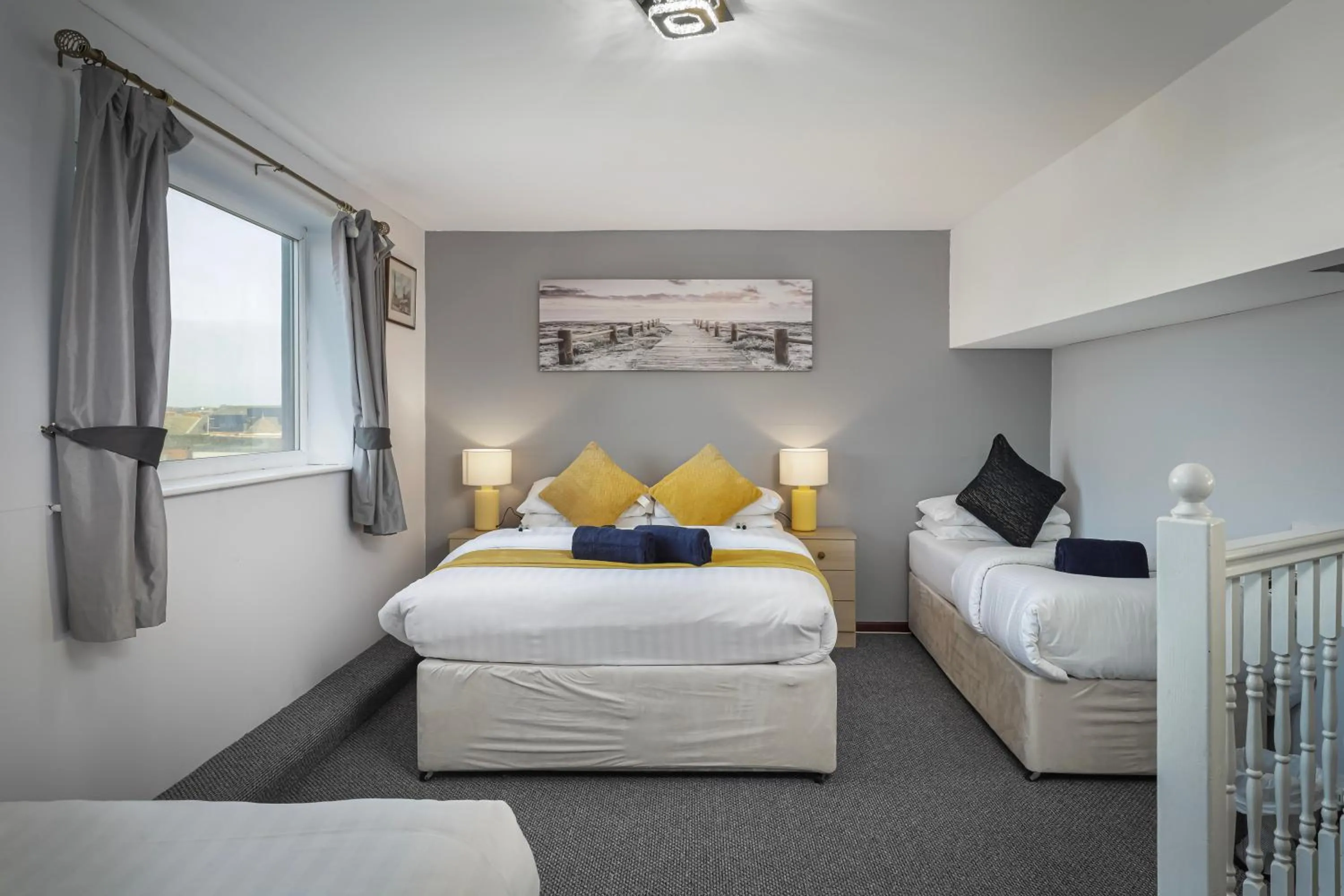 Bedroom, Bed in Royal Oakwell Hotel