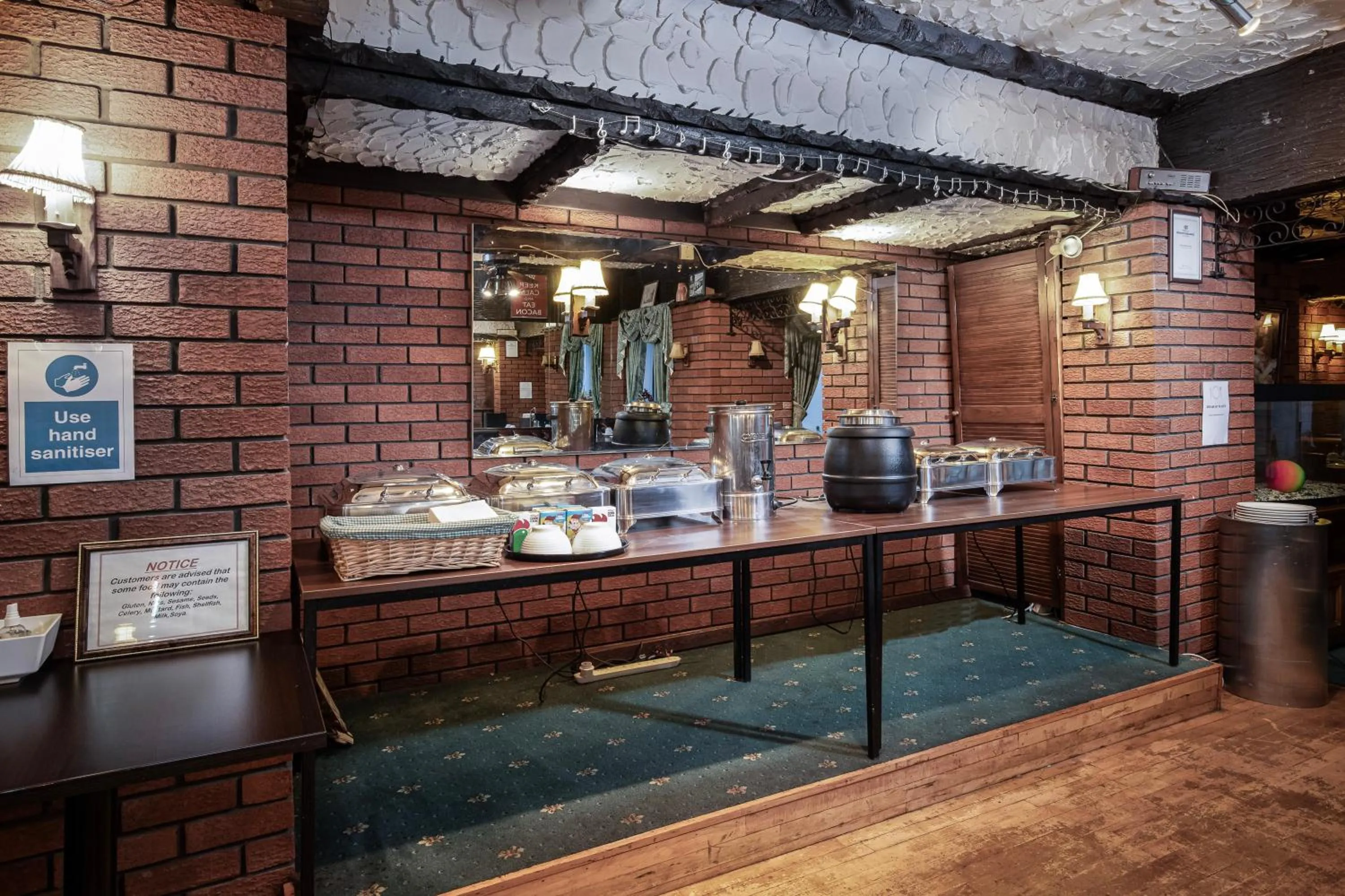 Breakfast in Royal Oakwell Hotel