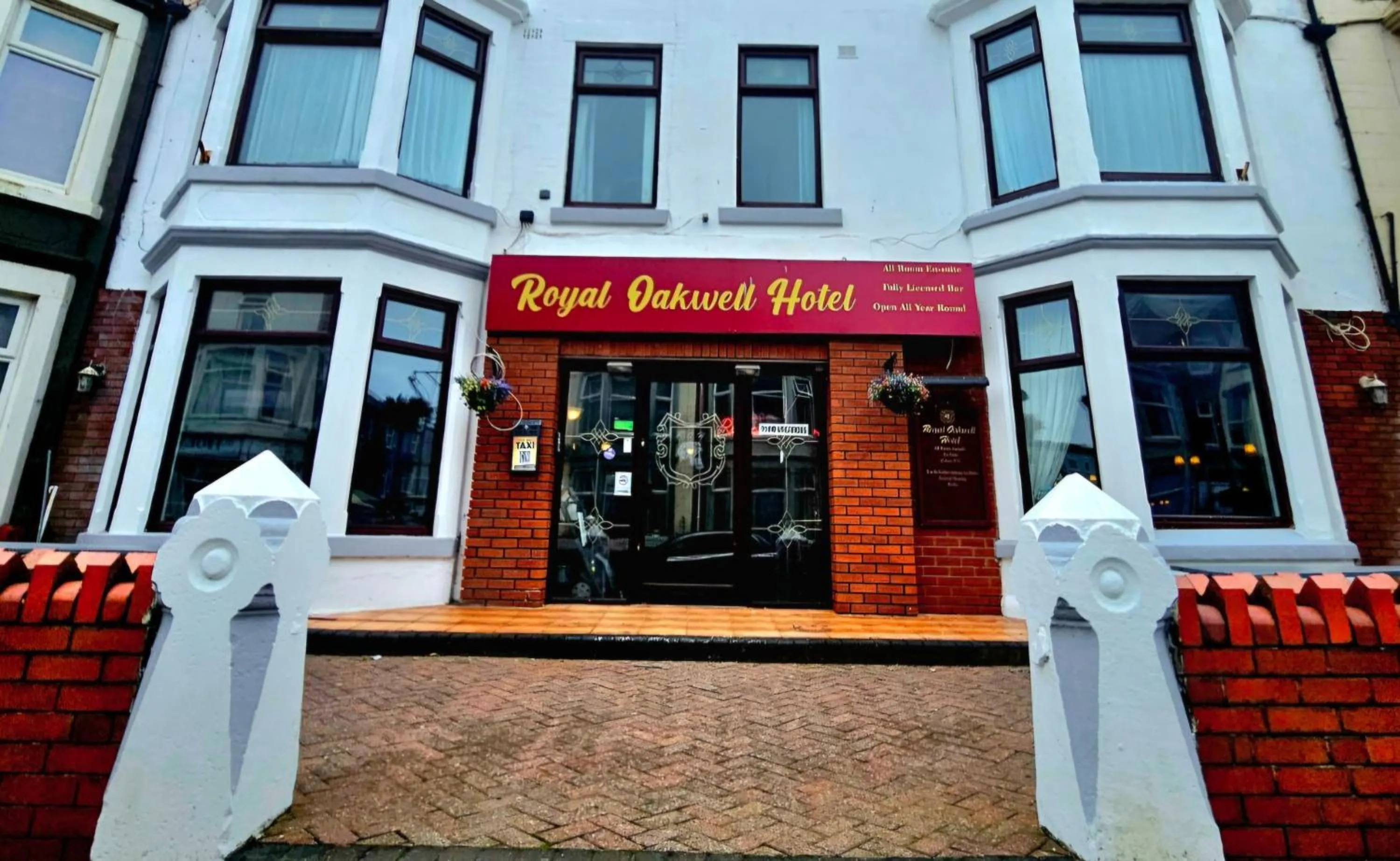 Property building in Royal Oakwell Hotel