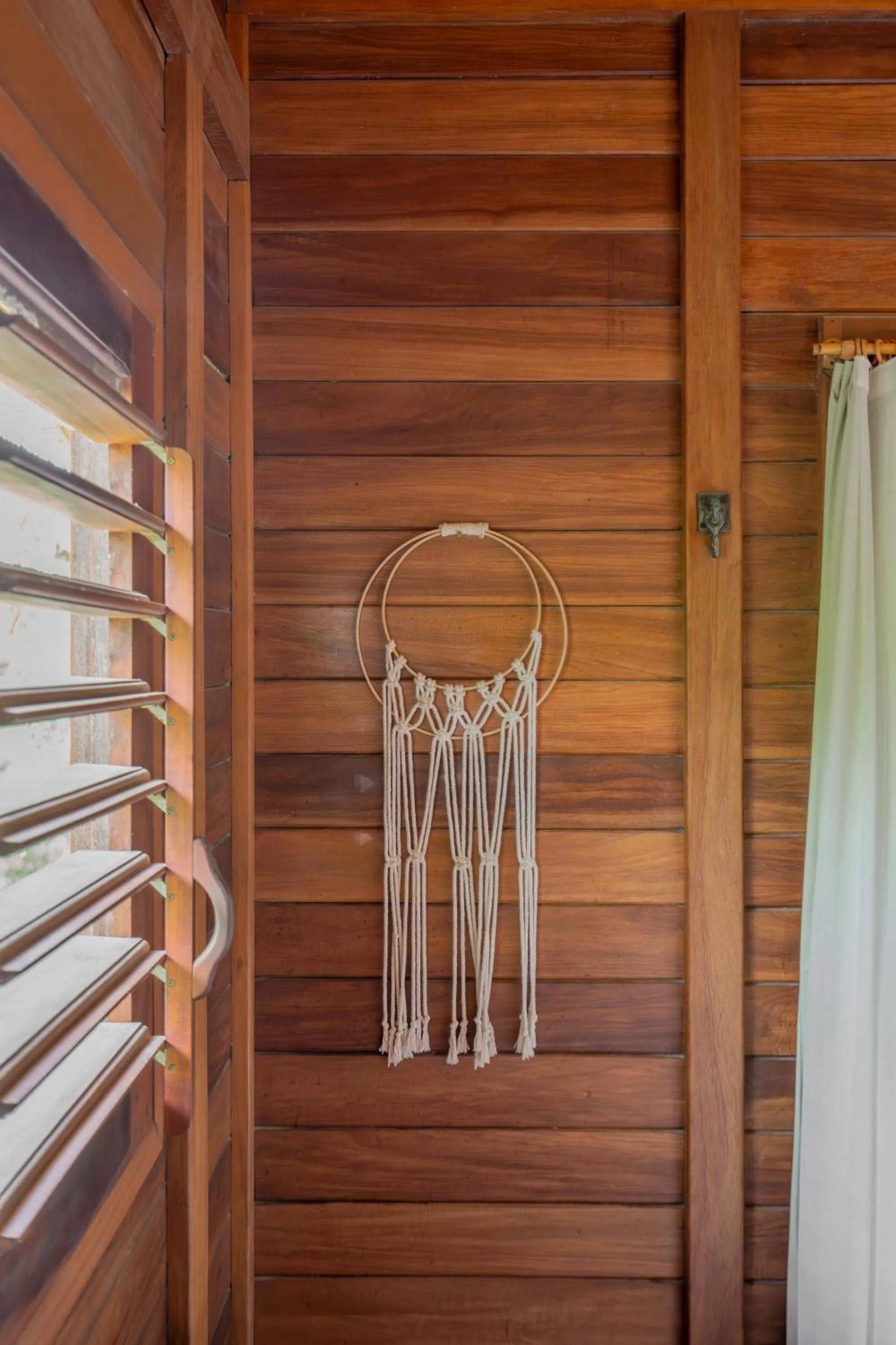 Photo of the whole room in Villa Mango