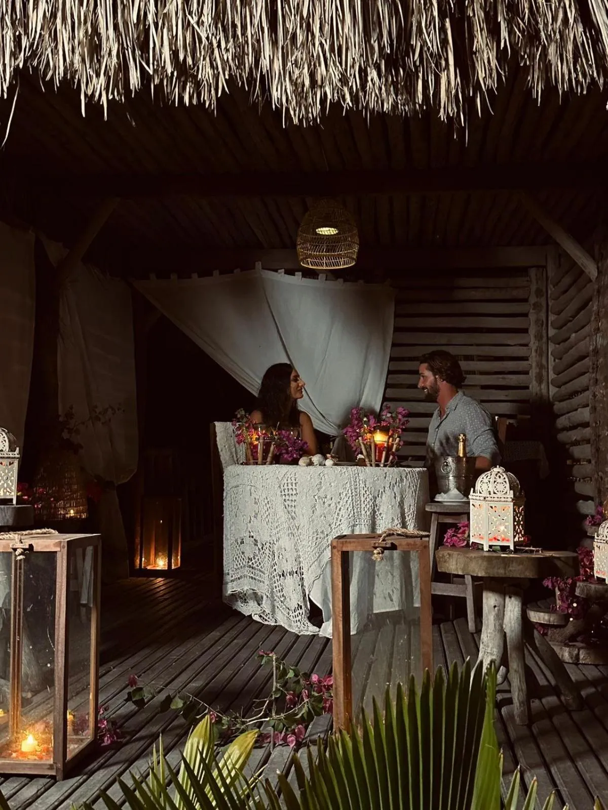 Night in Villa Mango