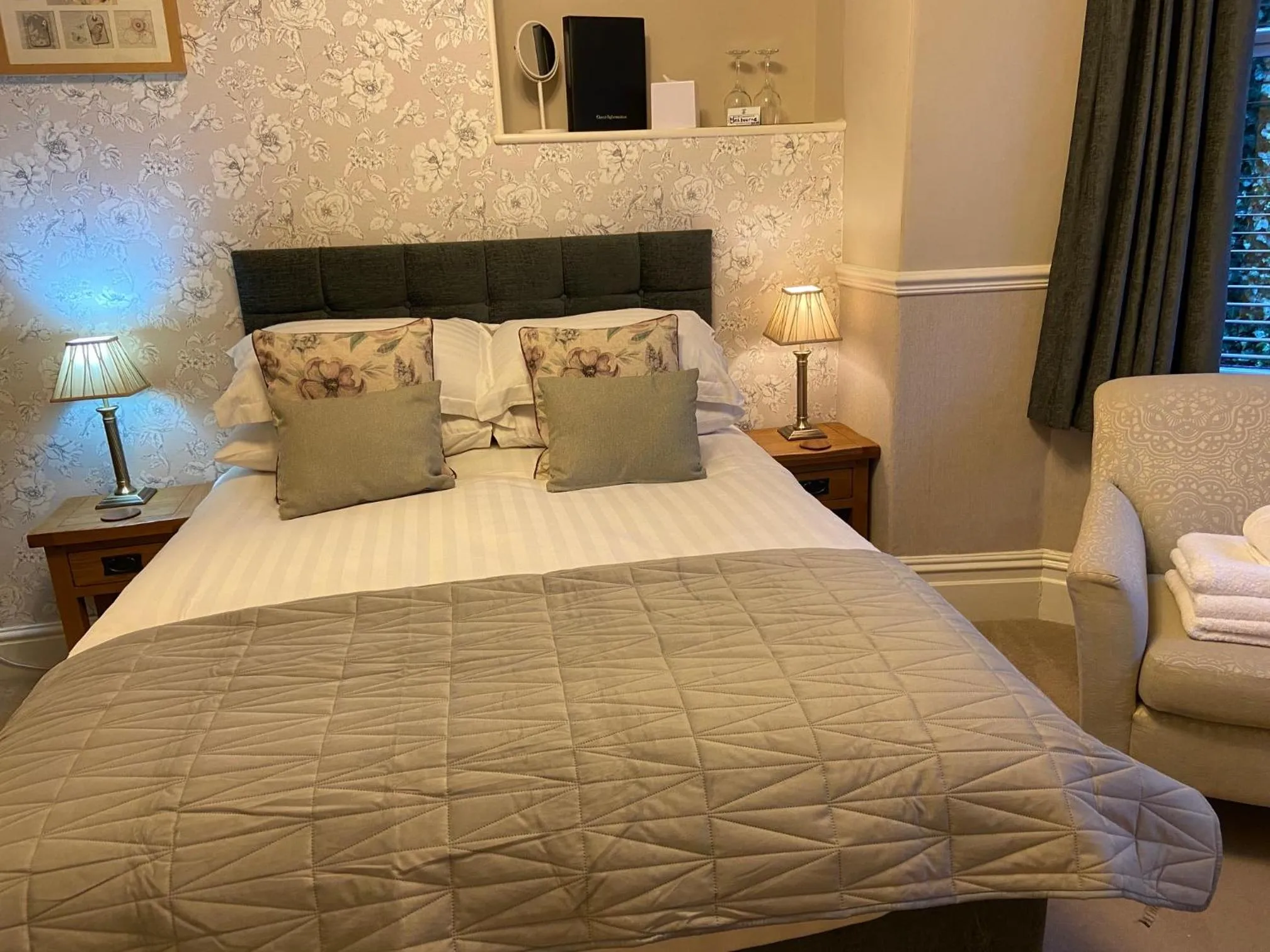 Bed in Melbourne Guest House