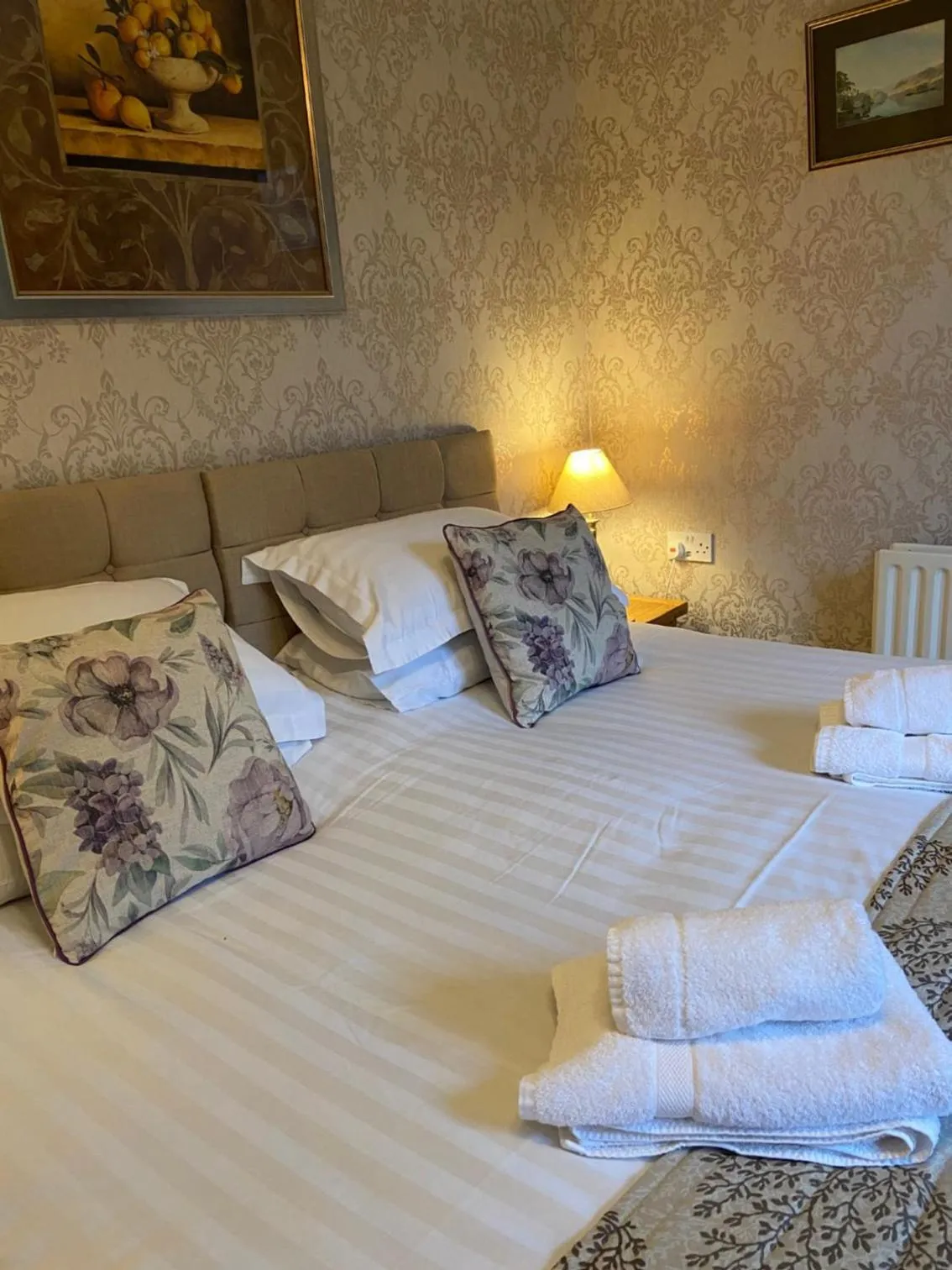 Bed in Melbourne Guest House