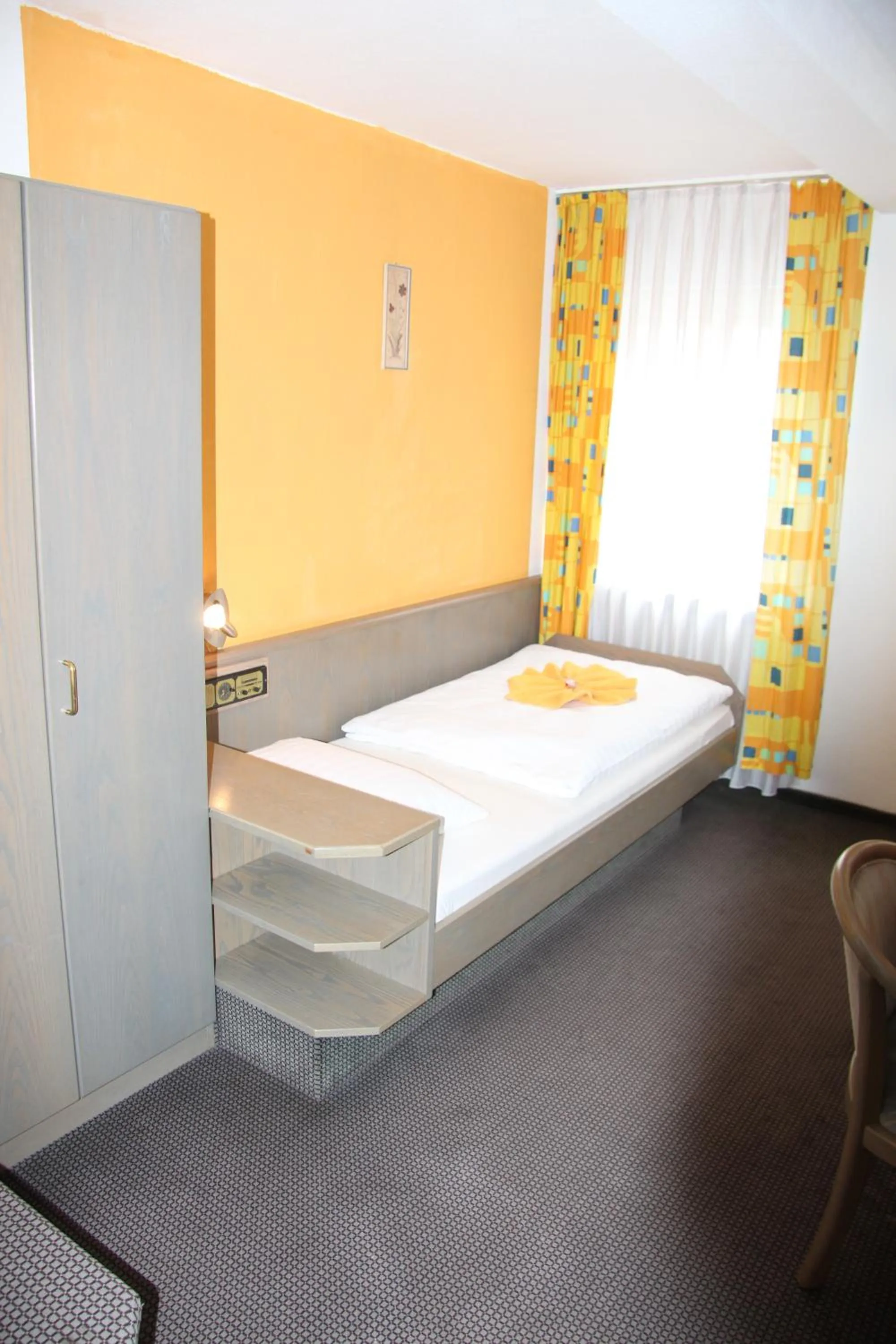 Photo of the whole room in Hotel am Schloss Neuenstein