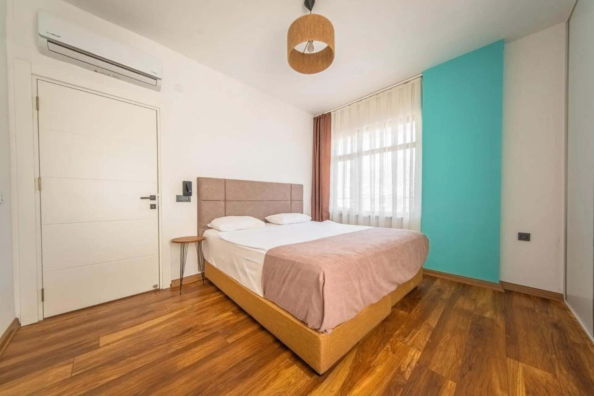 Bed in PASHAM RESIDENCE