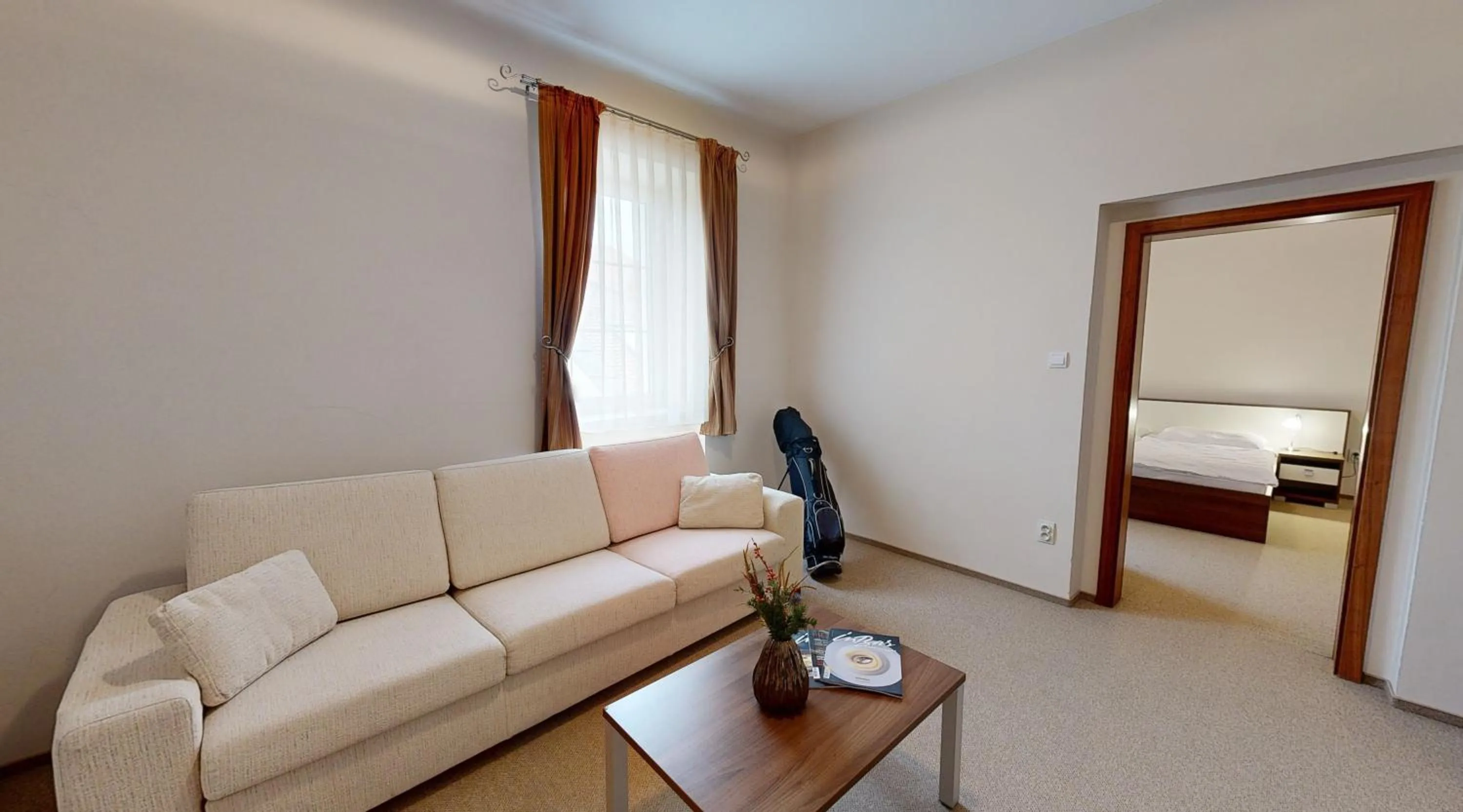 Living room in Klaudia's Hotel & Restaurant at Golf Resort, Bač Šamorín