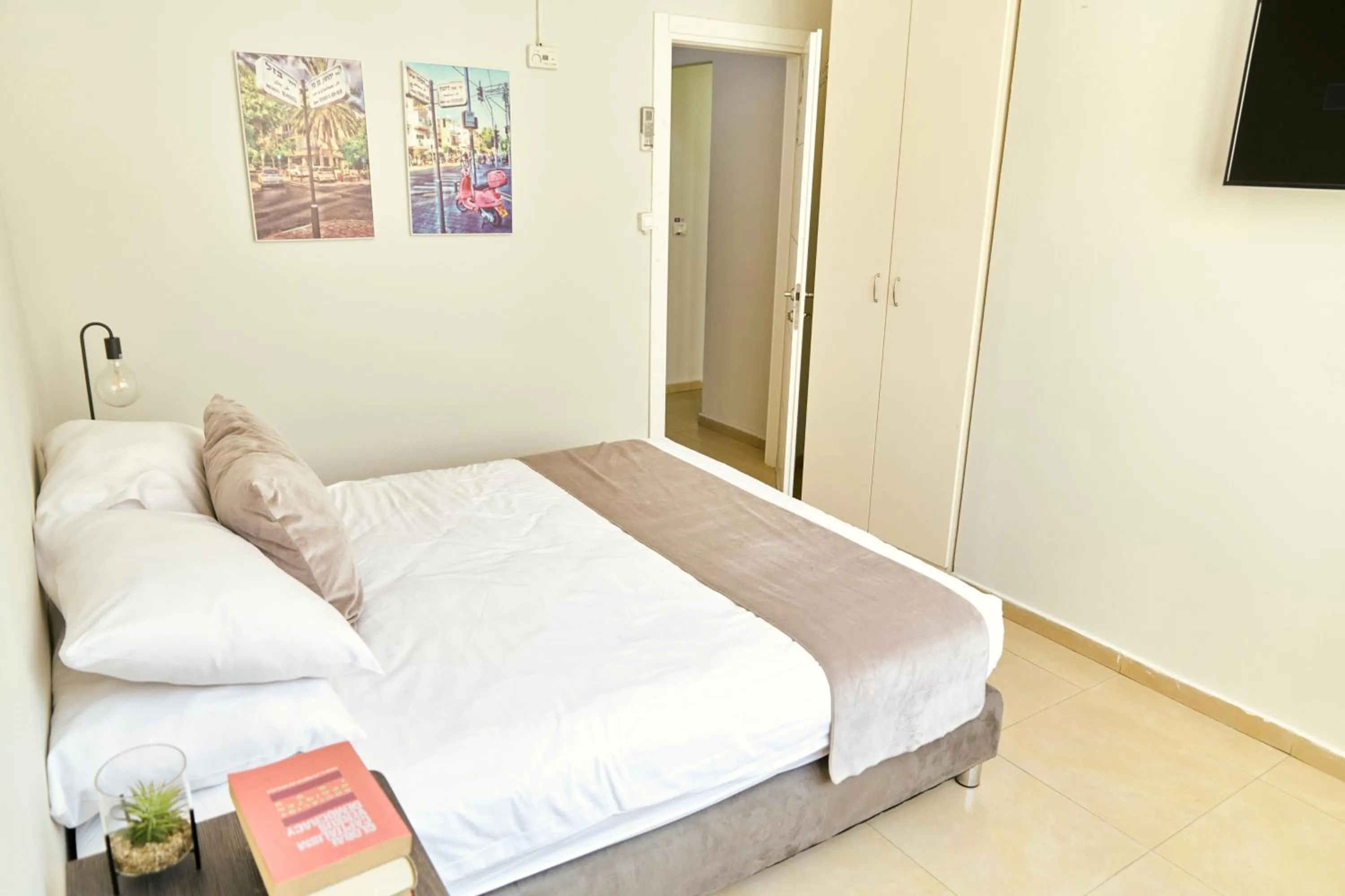 Bed in H7 TLV