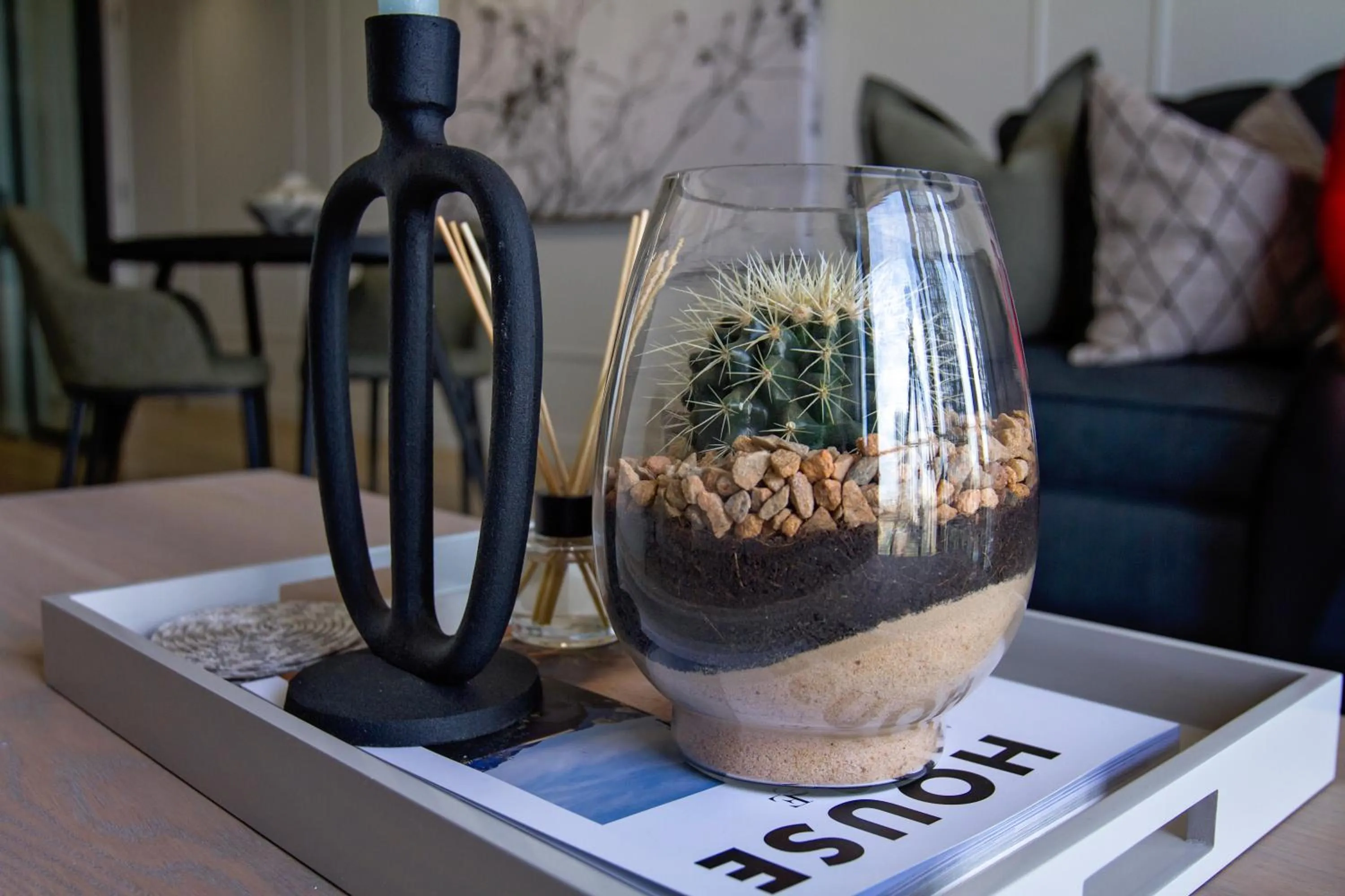 Decorative detail in Executive Apartment at Ellipse Waterfall