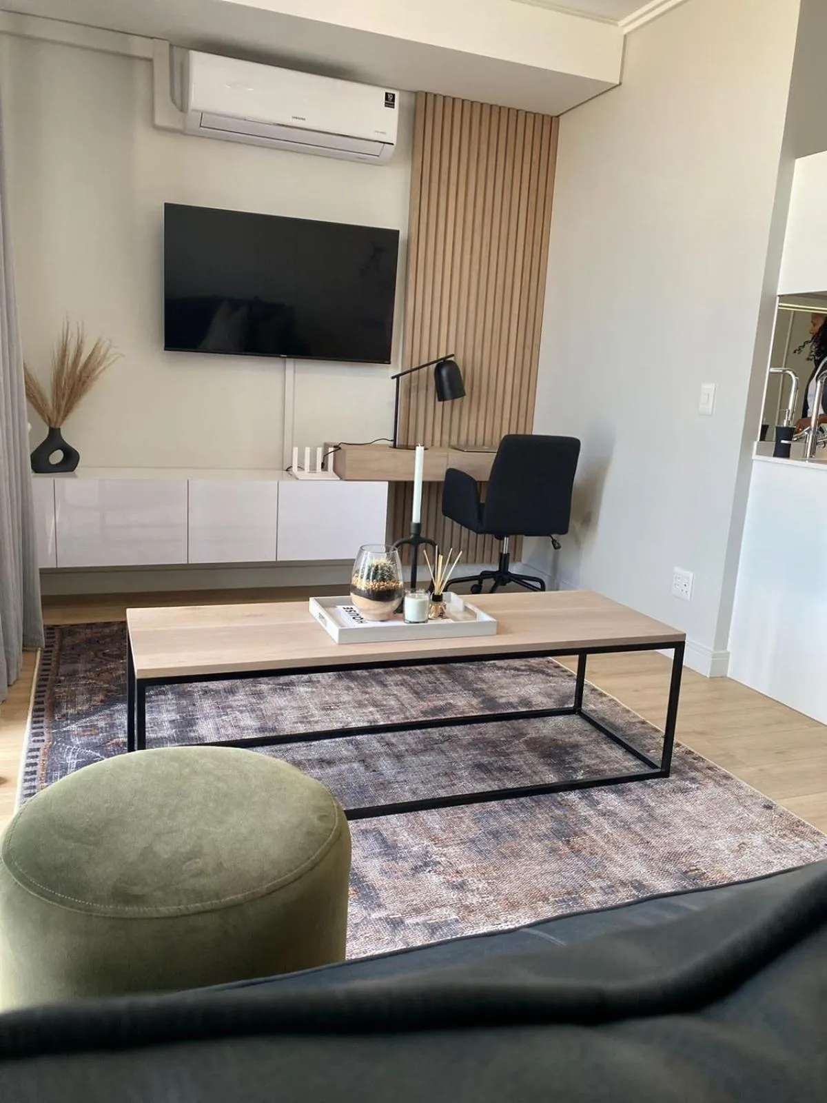 TV and multimedia in Executive Apartment at Ellipse Waterfall