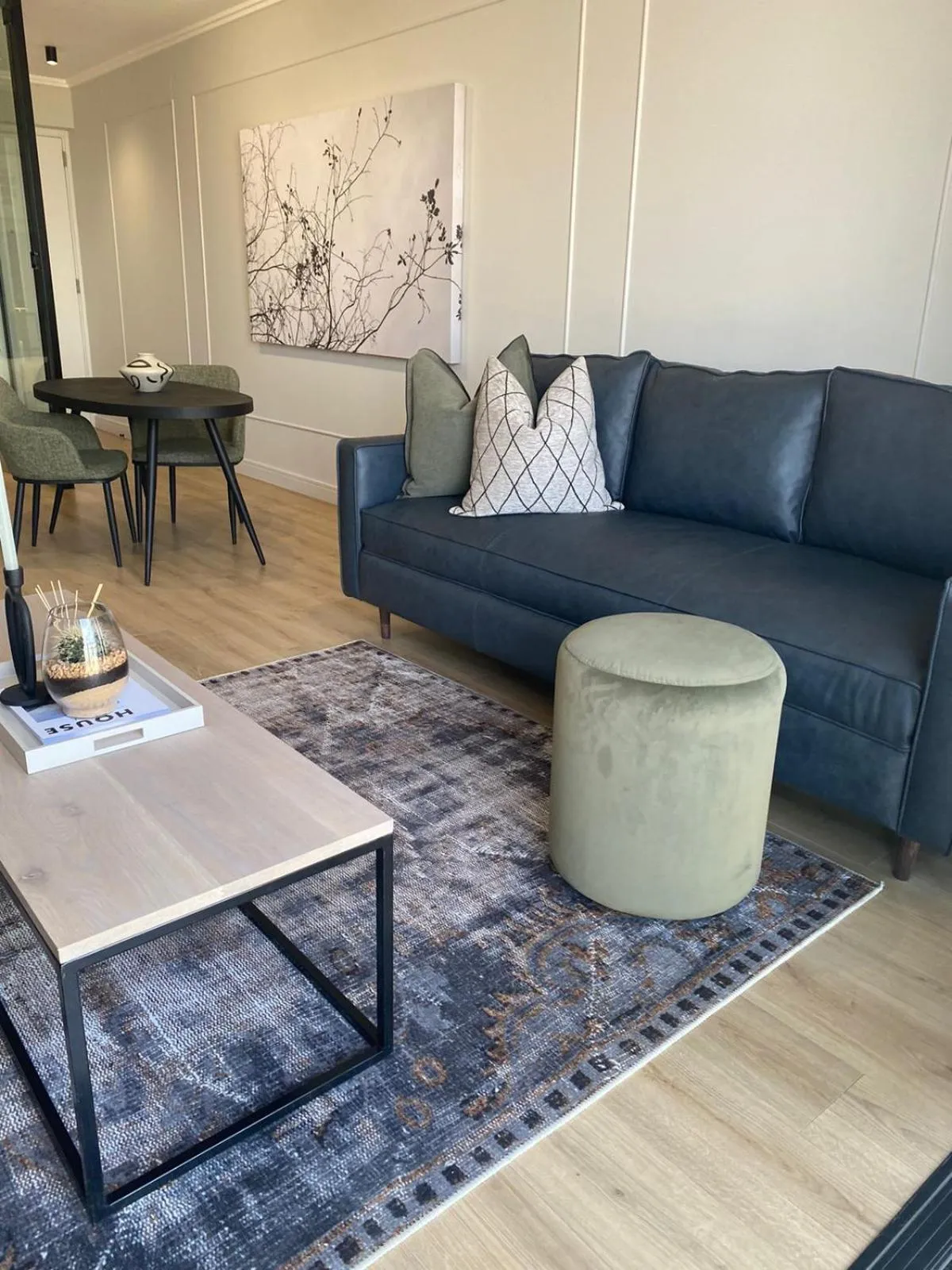Living room in Executive Apartment at Ellipse Waterfall