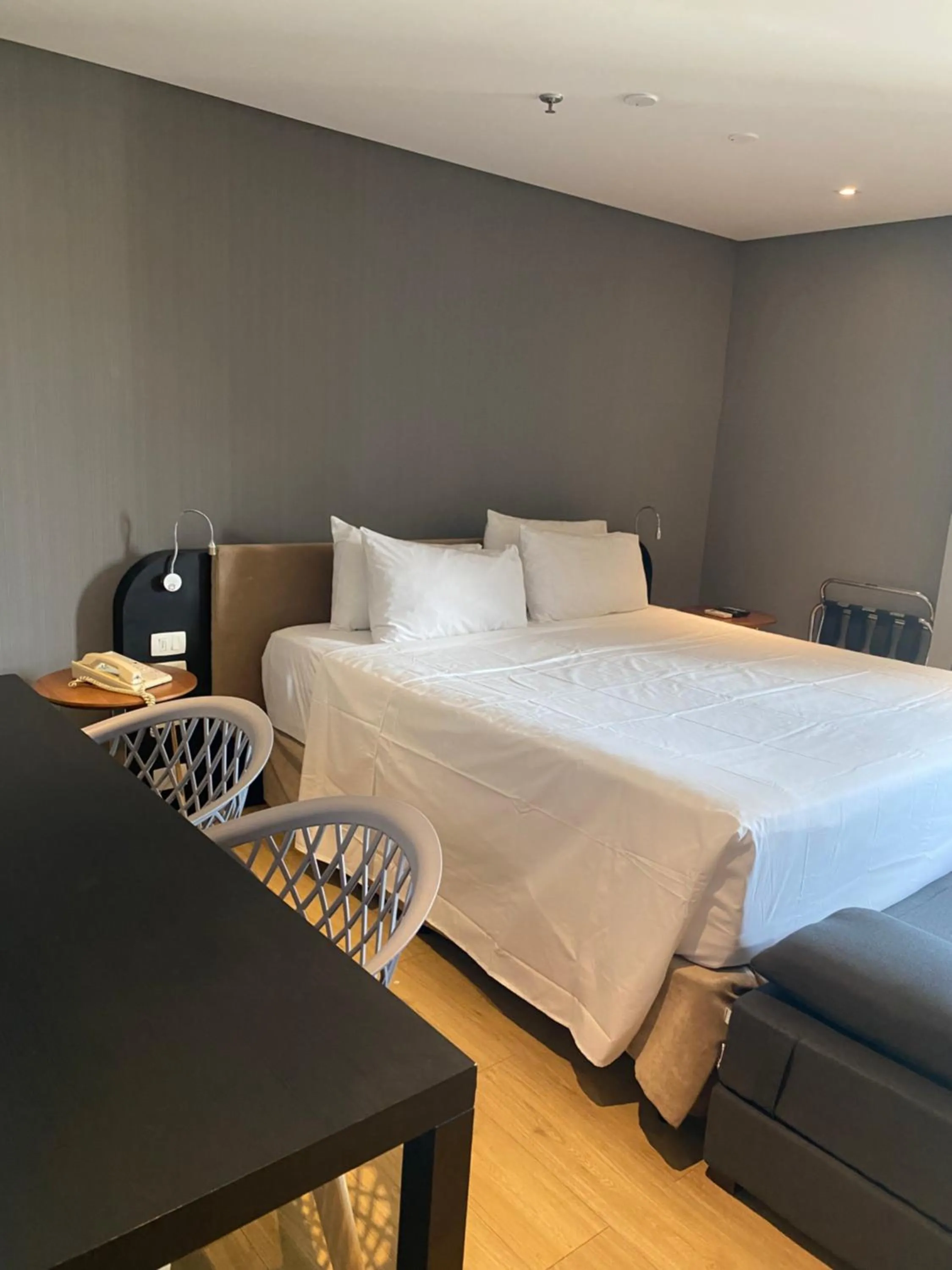 Lindo Flat Part Grand Mercure Varanda aconchegante