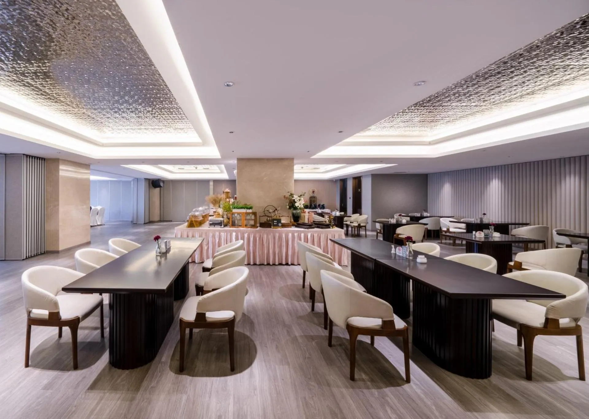 ME Yinhe International Hotel