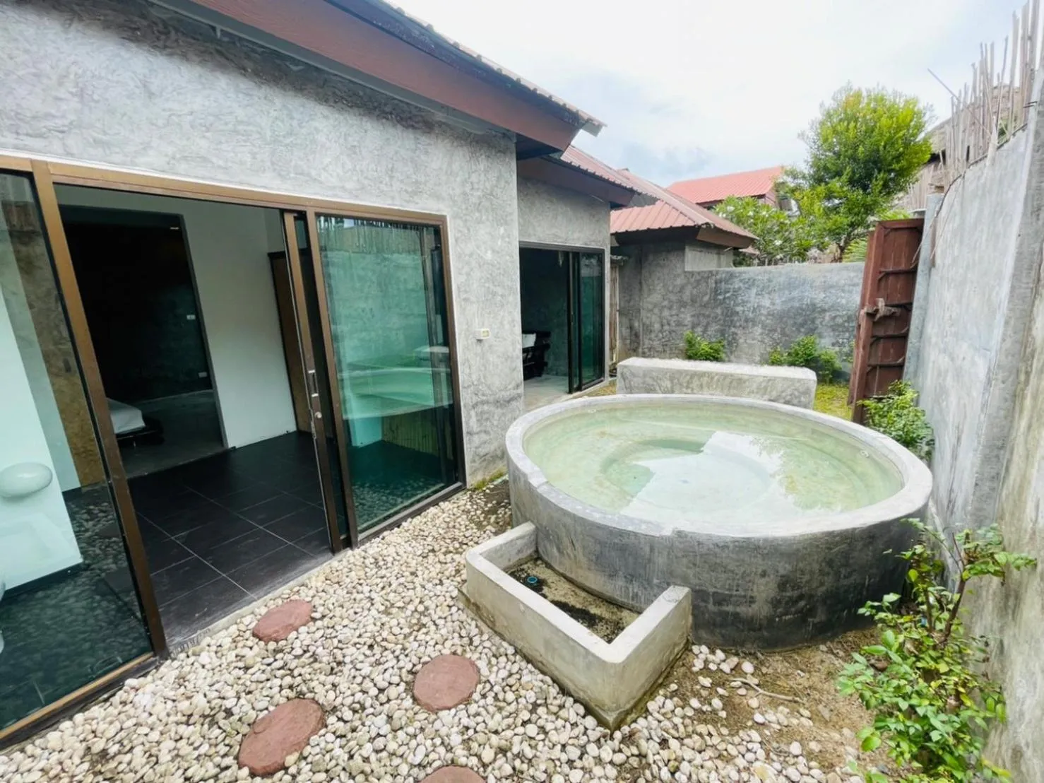 Garden in The Sea Resort Haad Rin