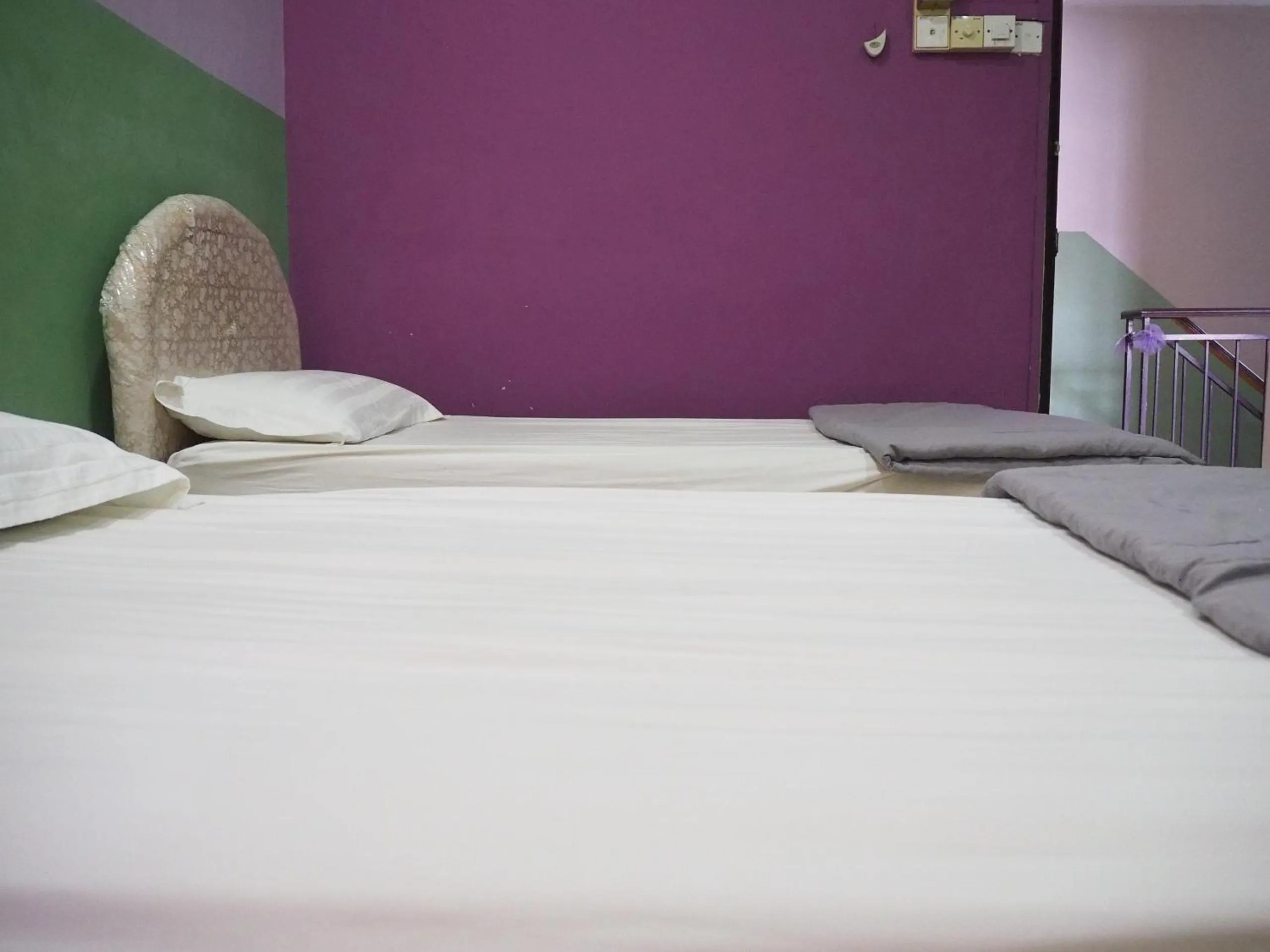 Bedroom, Bed in OYO Homes 90575 CK Bahau Homestay