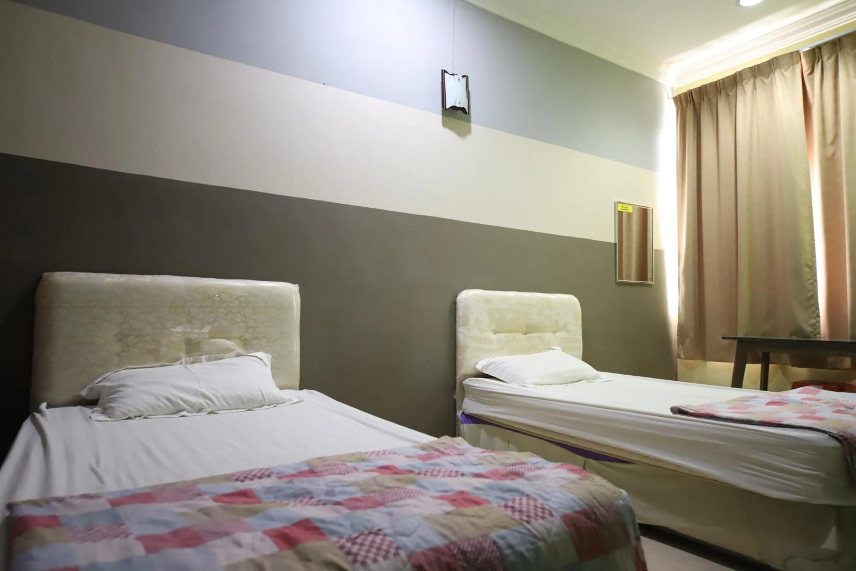 Bedroom, Bed in OYO Homes 90575 CK Bahau Homestay