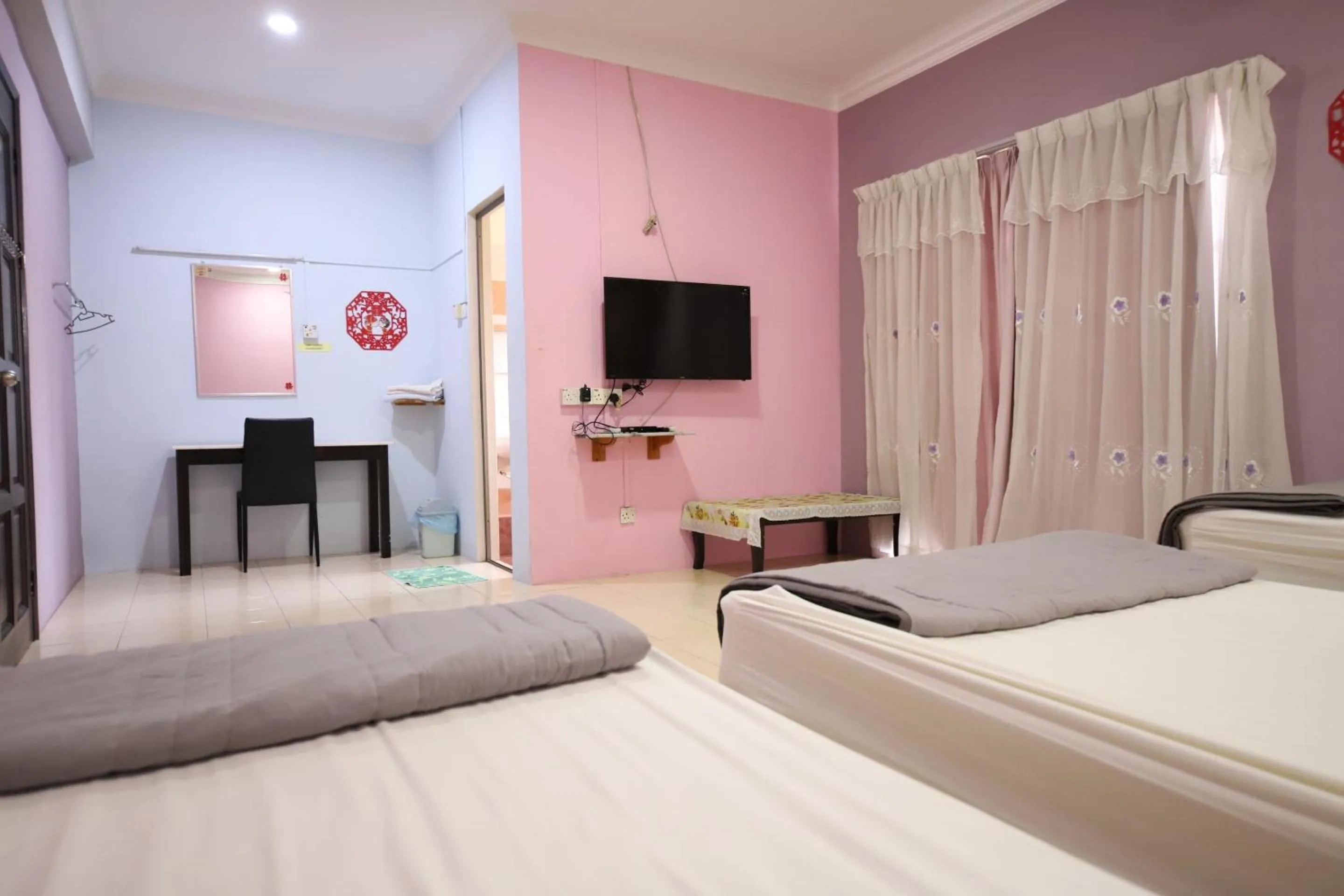Bedroom, Bed in OYO Homes 90575 CK Bahau Homestay