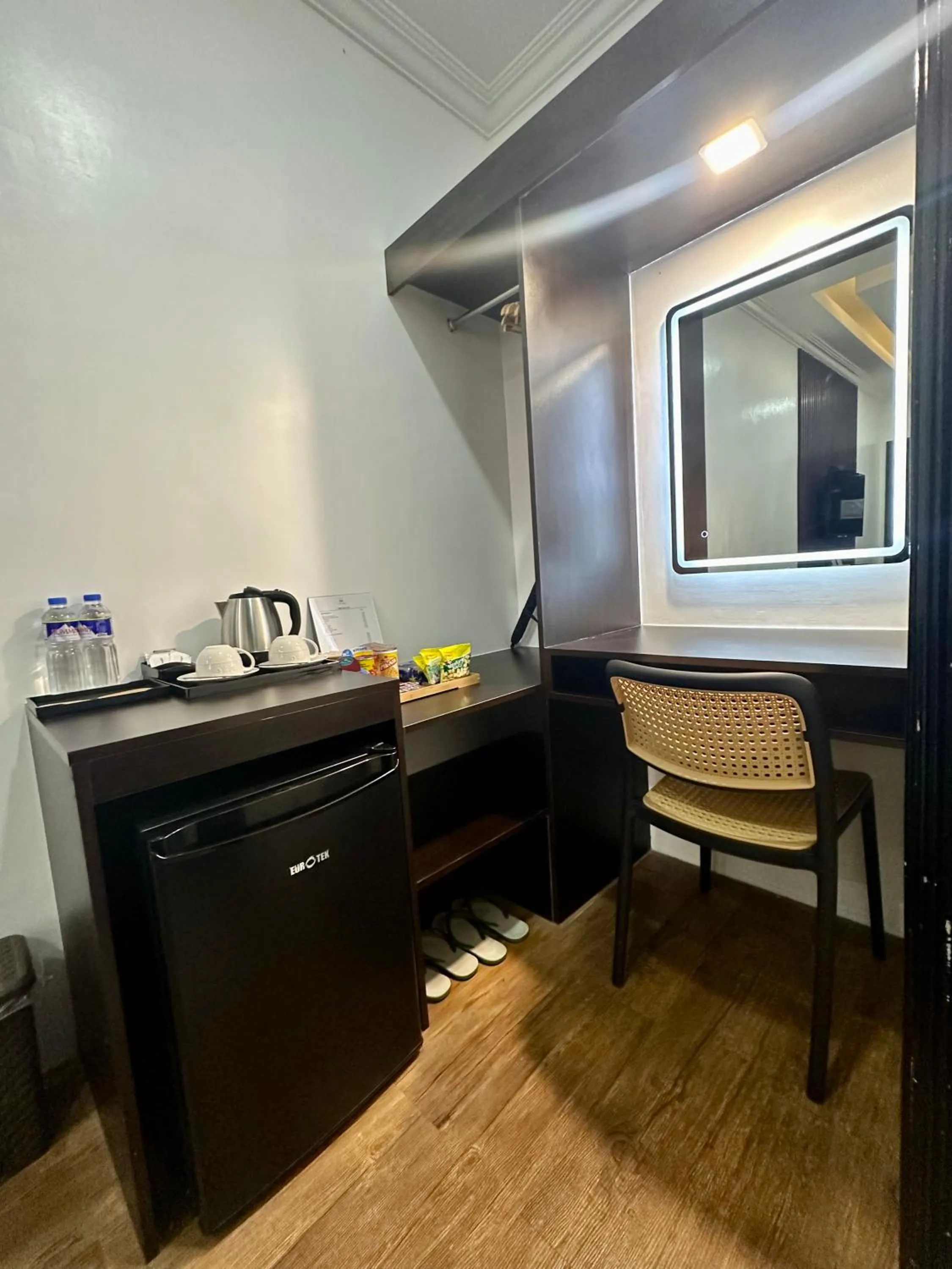 minibar in 3 Peaks Resort & Boutique Hotel