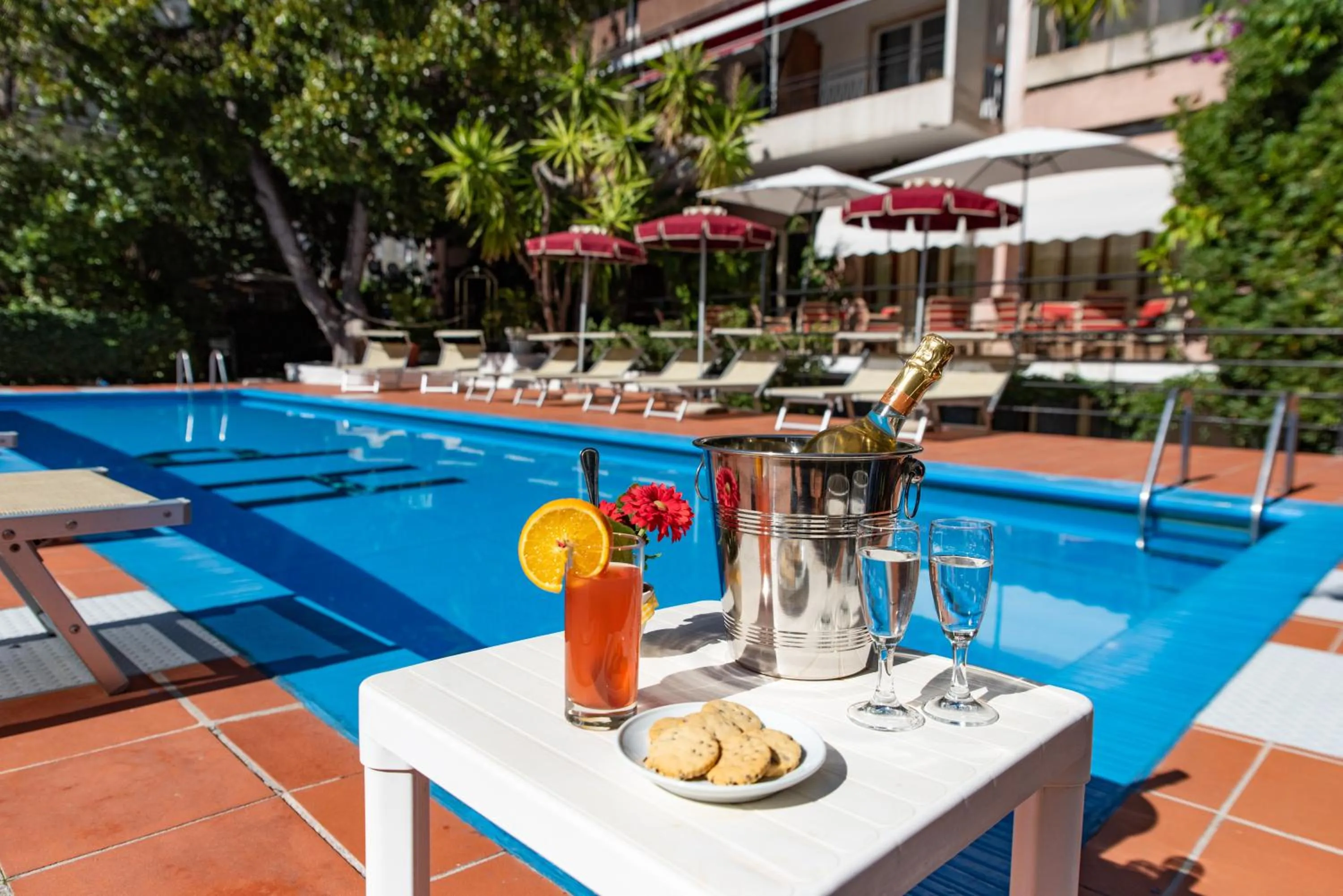 Swimming pool in Hotel Principe