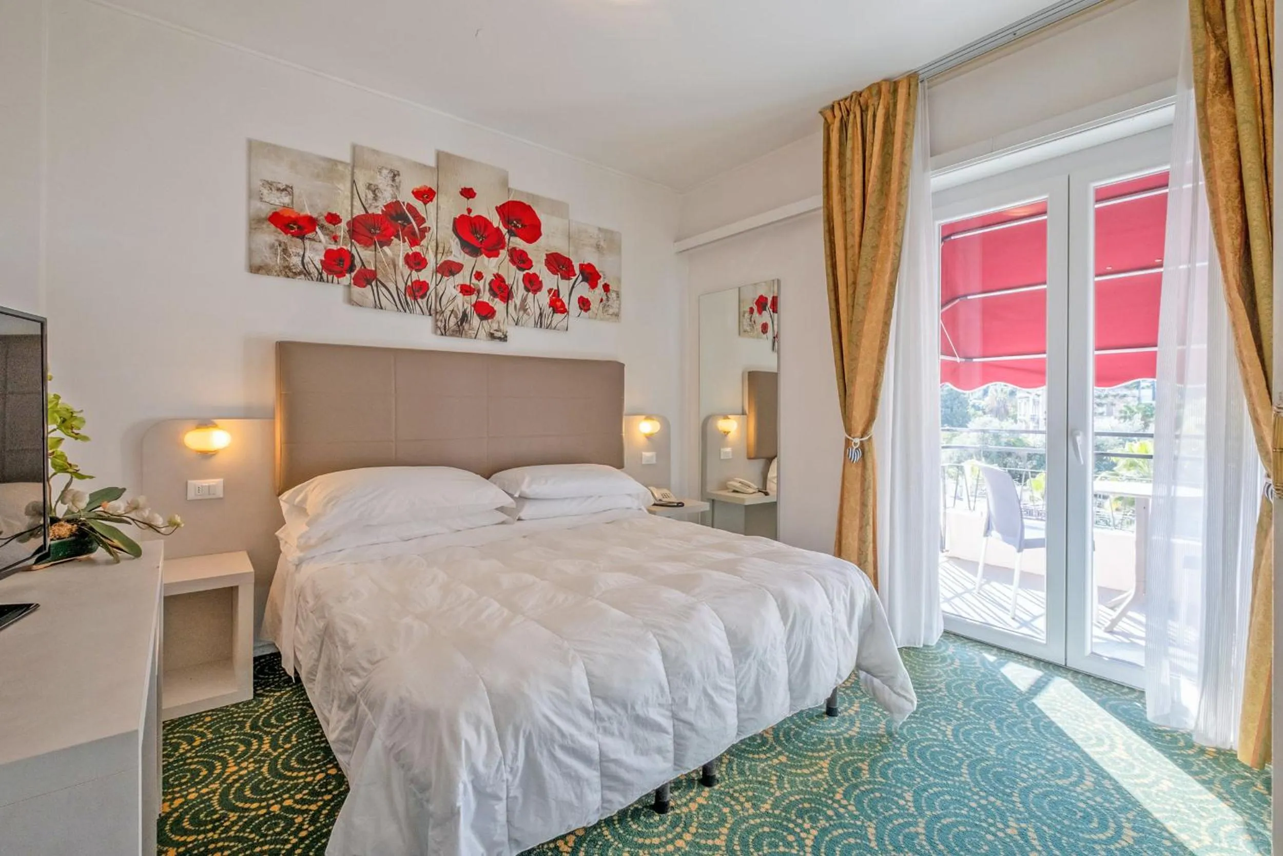 Bedroom, Bed in Hotel Principe