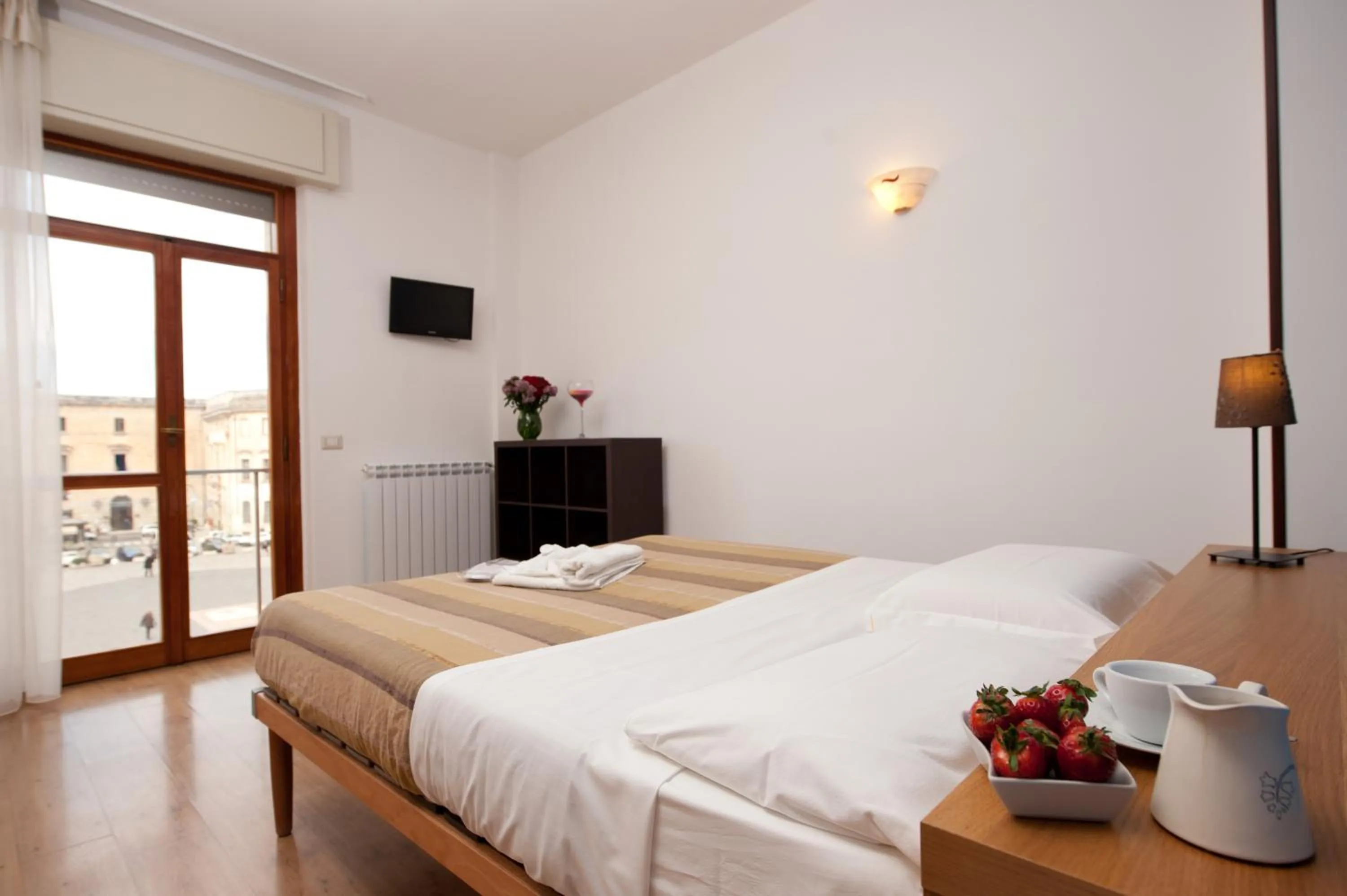 Decorative detail, Bed in Leccesalento Bed And Breakfast