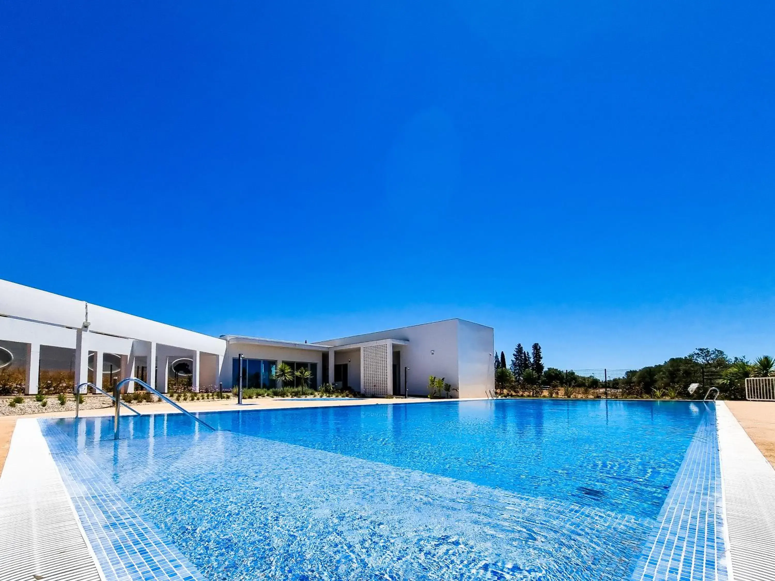 FLH Vilamoura Duplex with Terrace & Pool FLH Vilamoura Duplex with Terrace & Pool