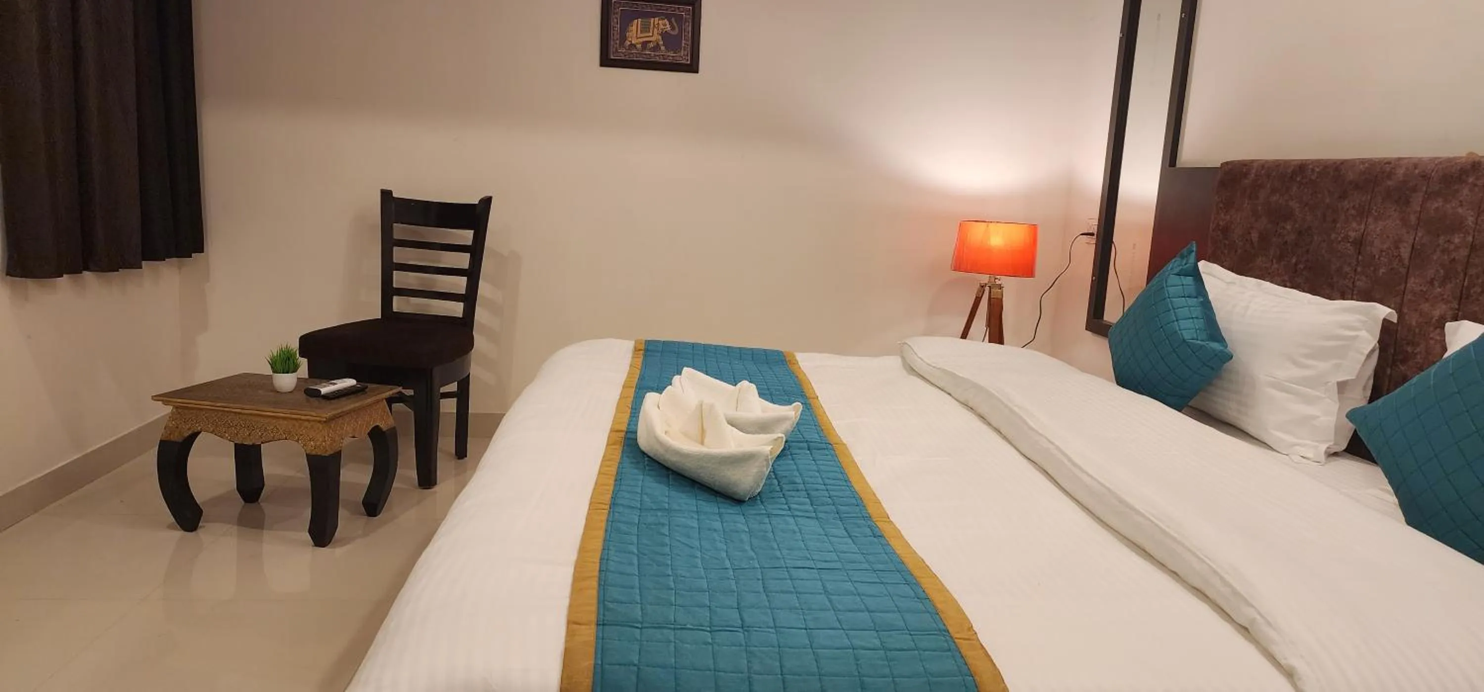 Bed in Green Club Farm