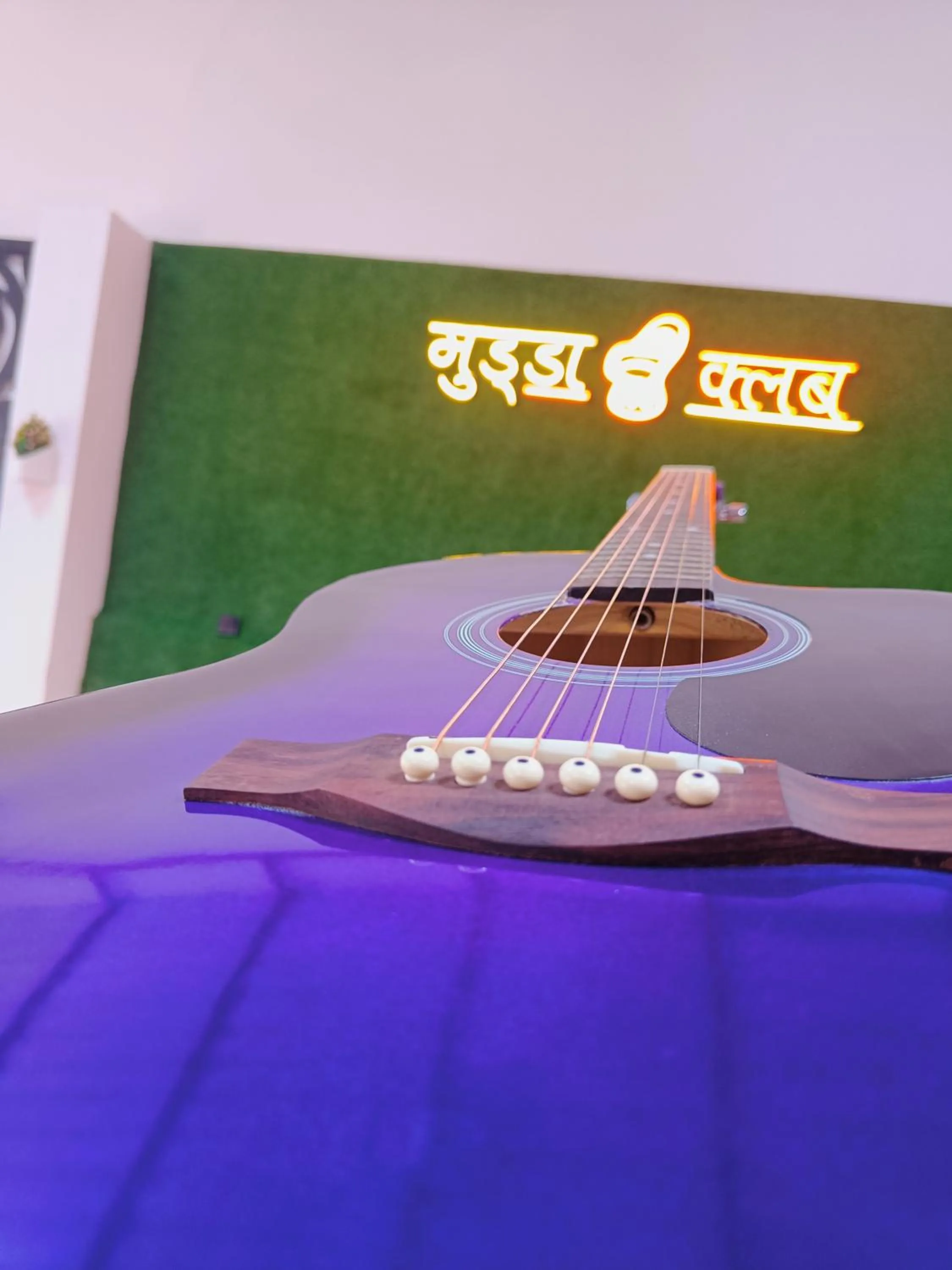 Decorative detail in Green Club Farm