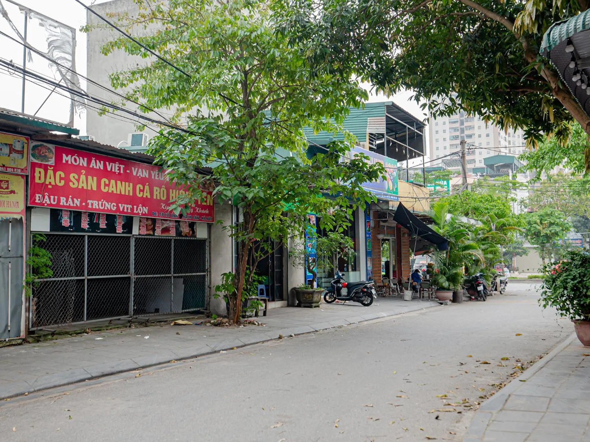 Dining area in Phuong Nam Luxury Hotel Long Bien