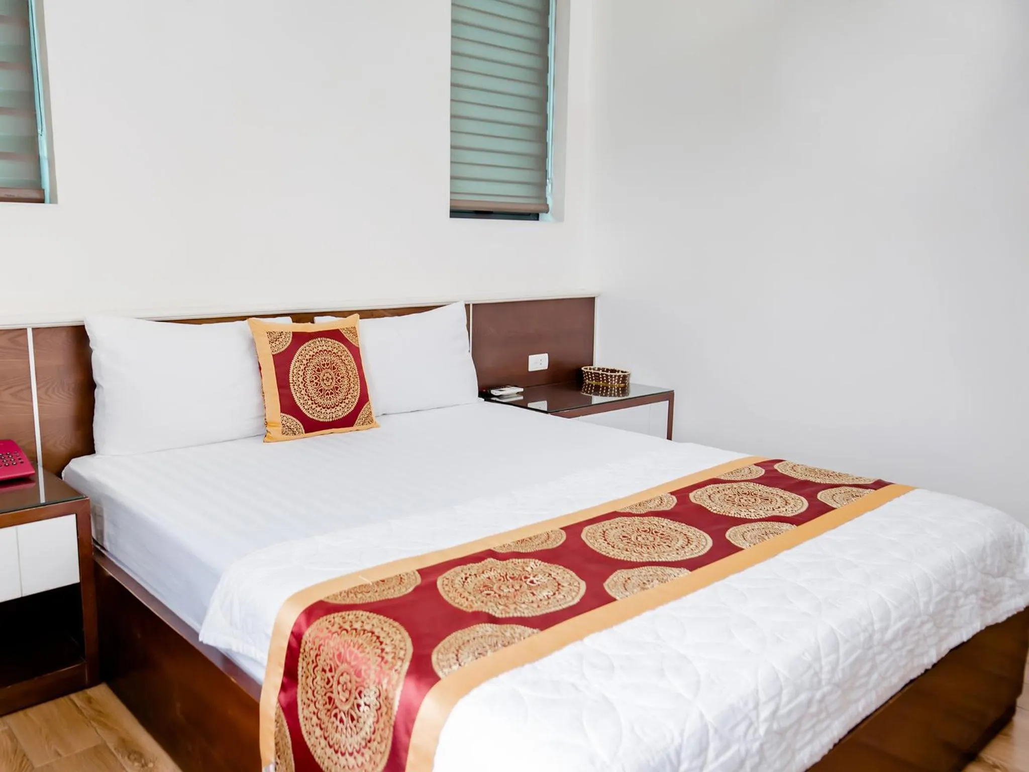 Bed in Phuong Nam Luxury Hotel Long Bien
