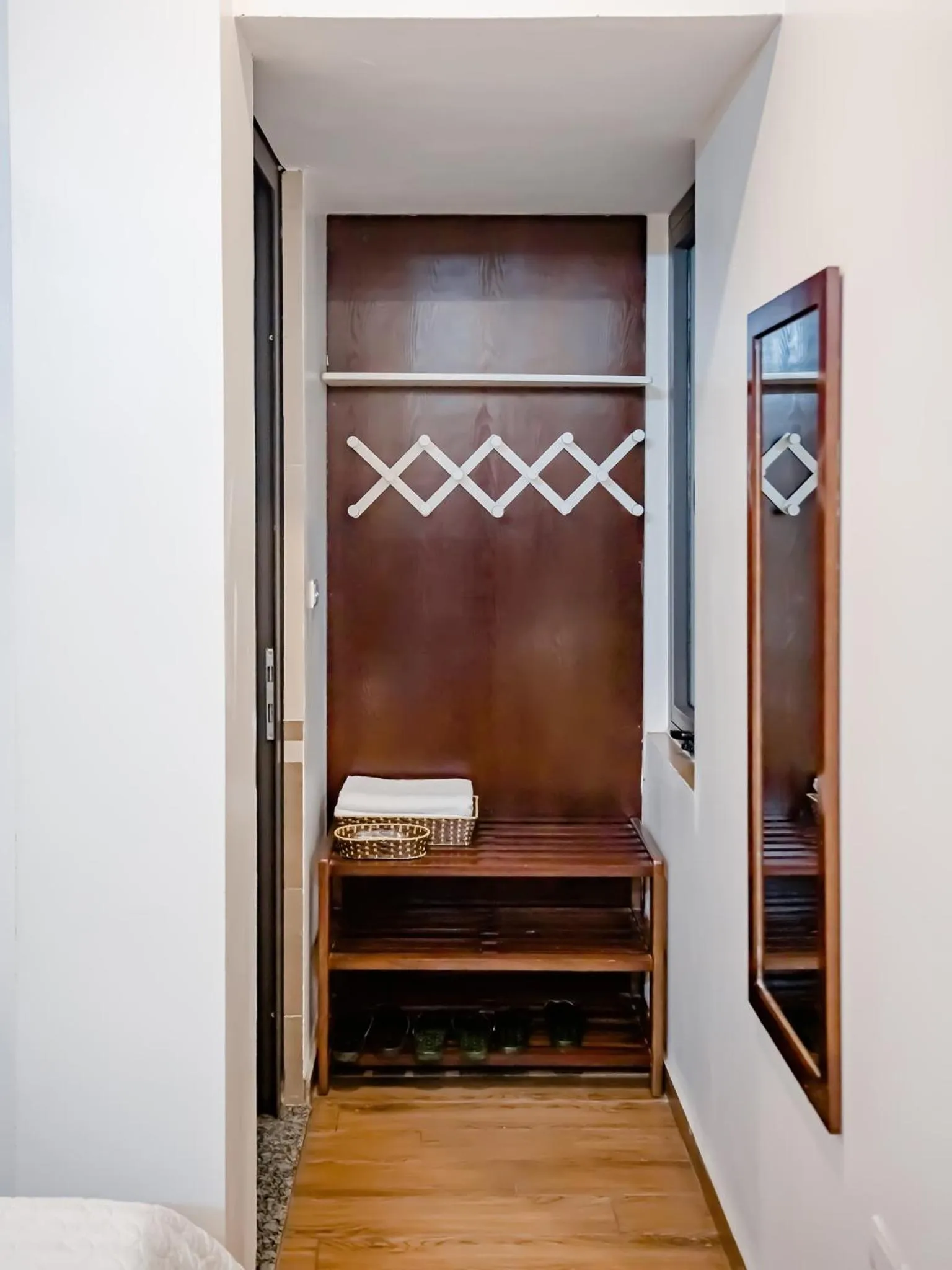 wardrobe, Bed in Phuong Nam Luxury Hotel Long Bien